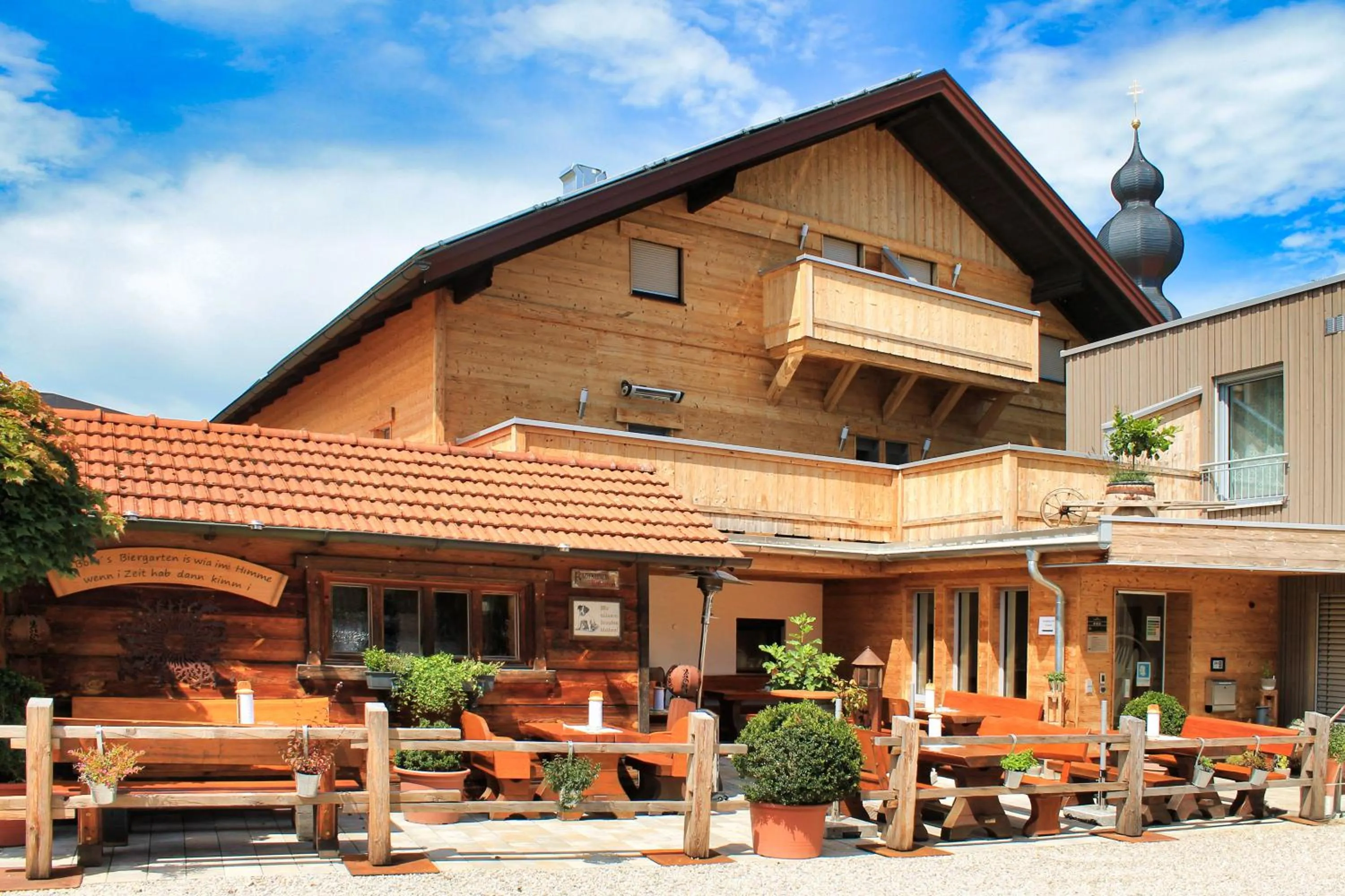 Property building in Hotel-Restaurant Gasthaus Bonimeier