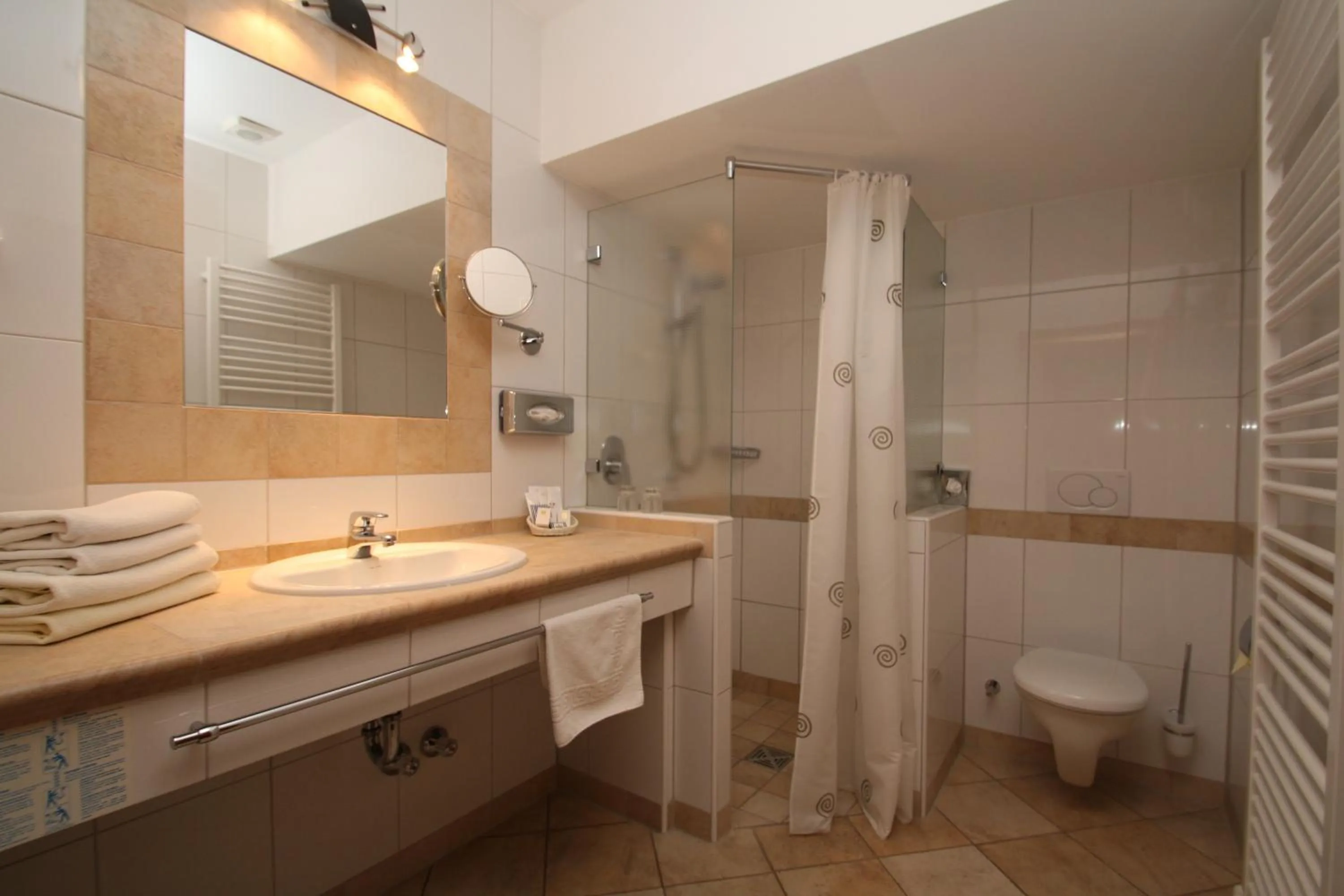 Bathroom in Hotel-Restaurant Gasthaus Bonimeier