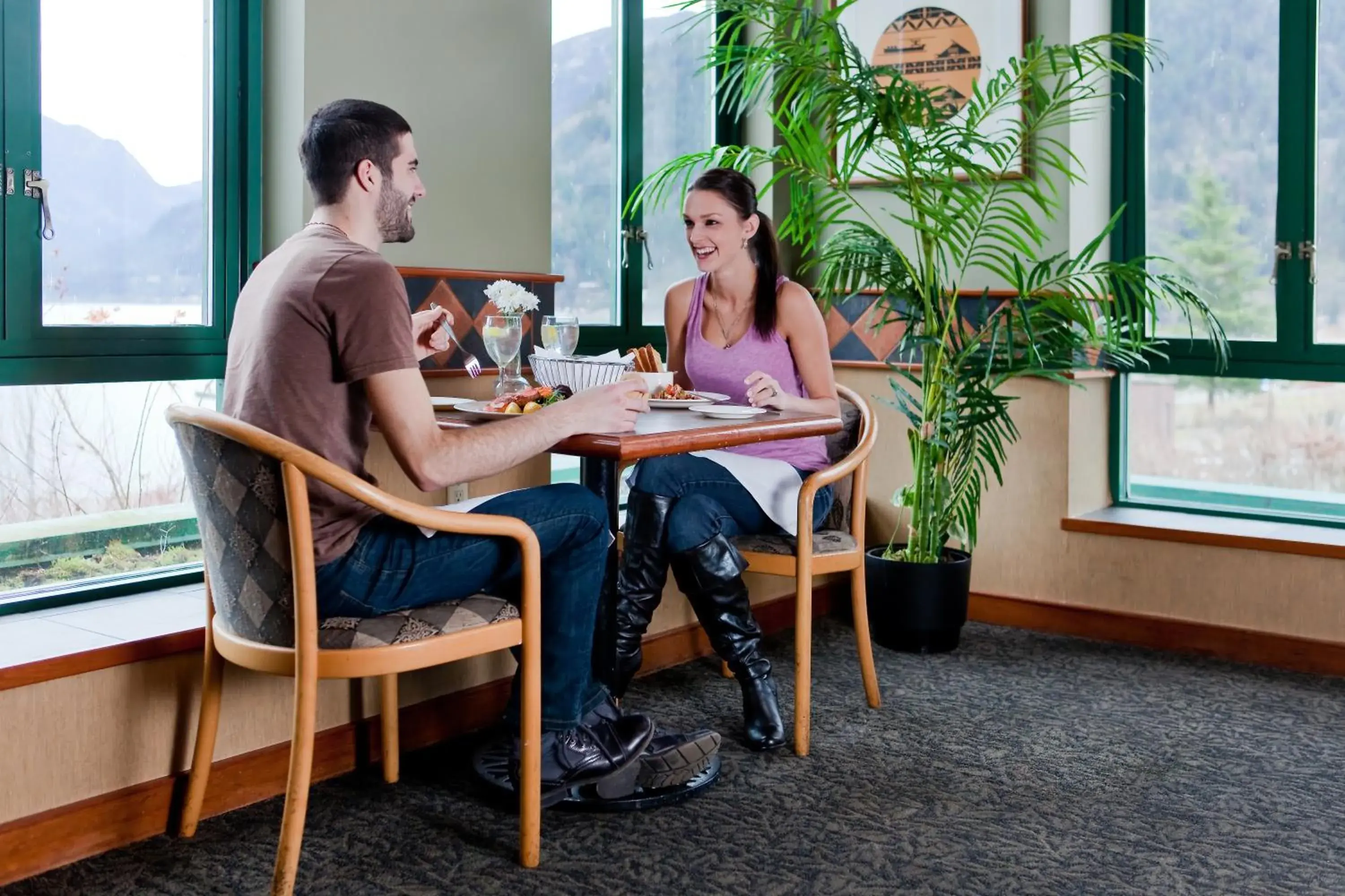 Restaurant/places to eat in Harrison Hot Springs Resort & Spa Restaurant/places to eat in Harrison Hot Springs Resort & Spa