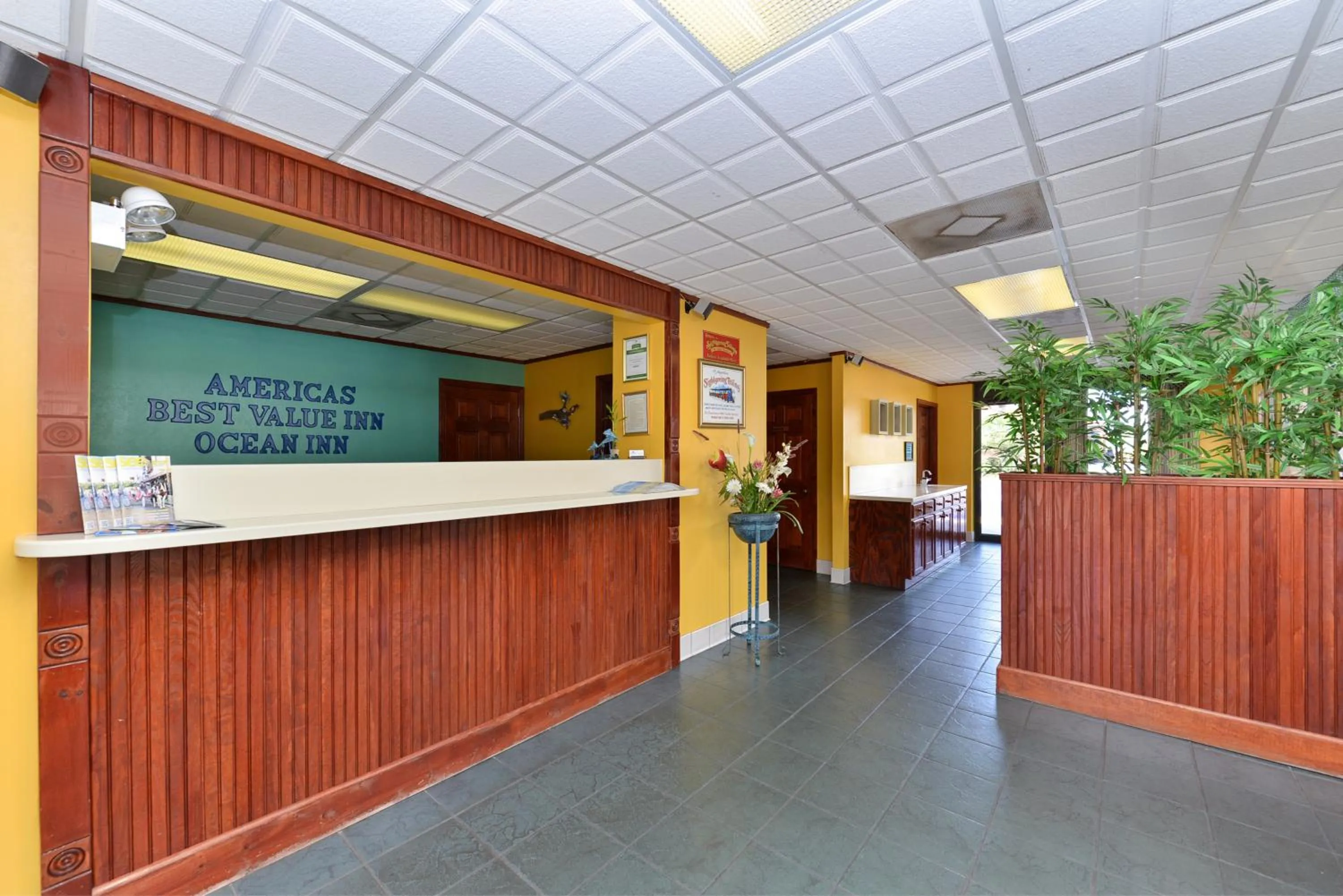 Lobby or reception in Americas Best Value Inn Ocean Inn