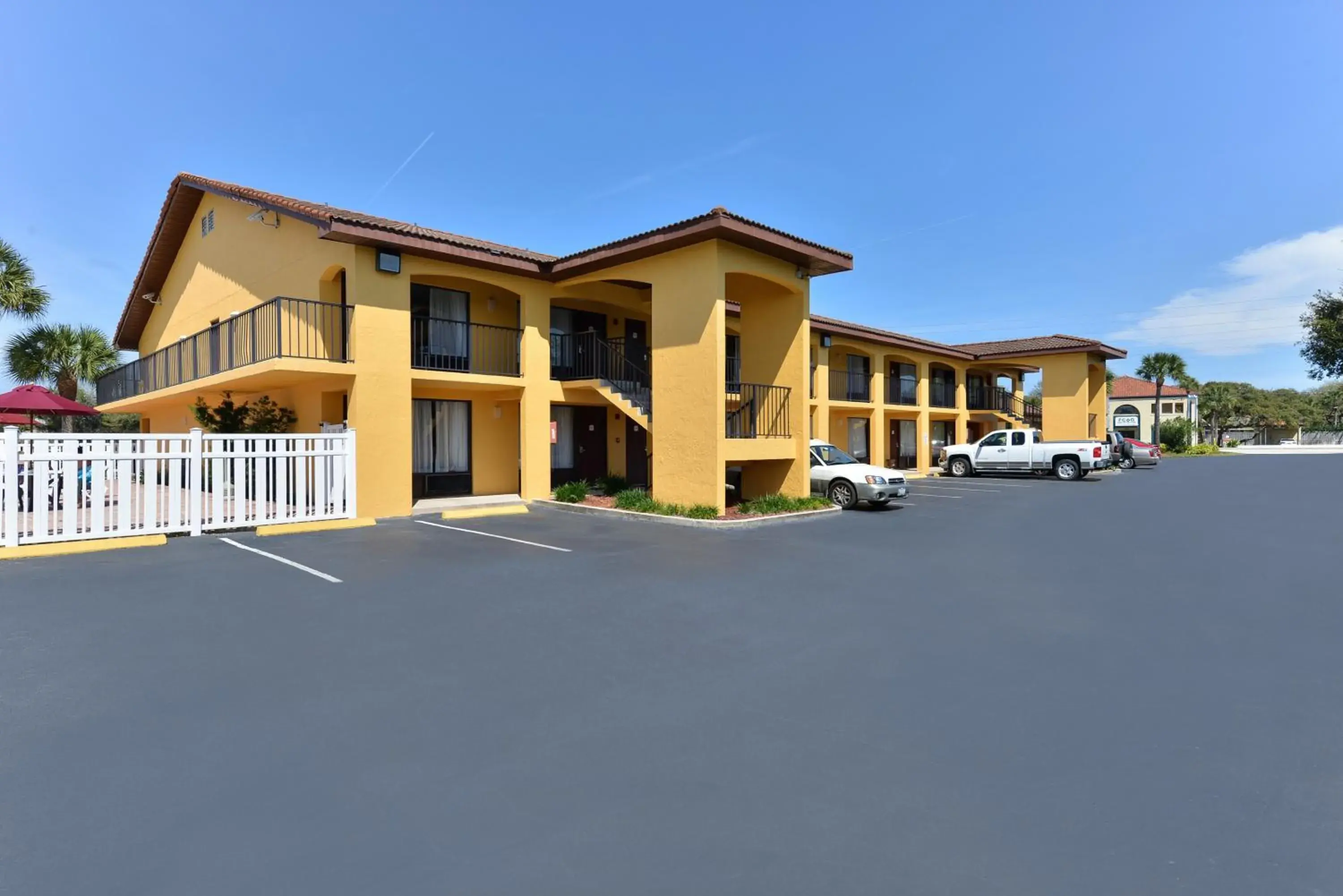 Property building in Americas Best Value Inn Ocean Inn Property building in Americas Best Value Inn Ocean Inn