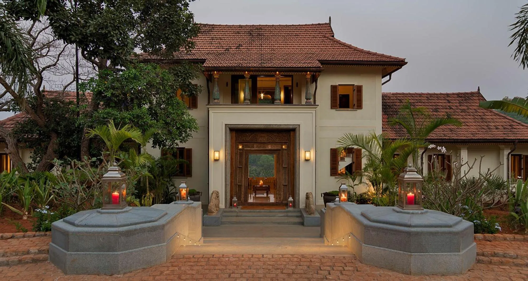 Property building in Kahani Paradise