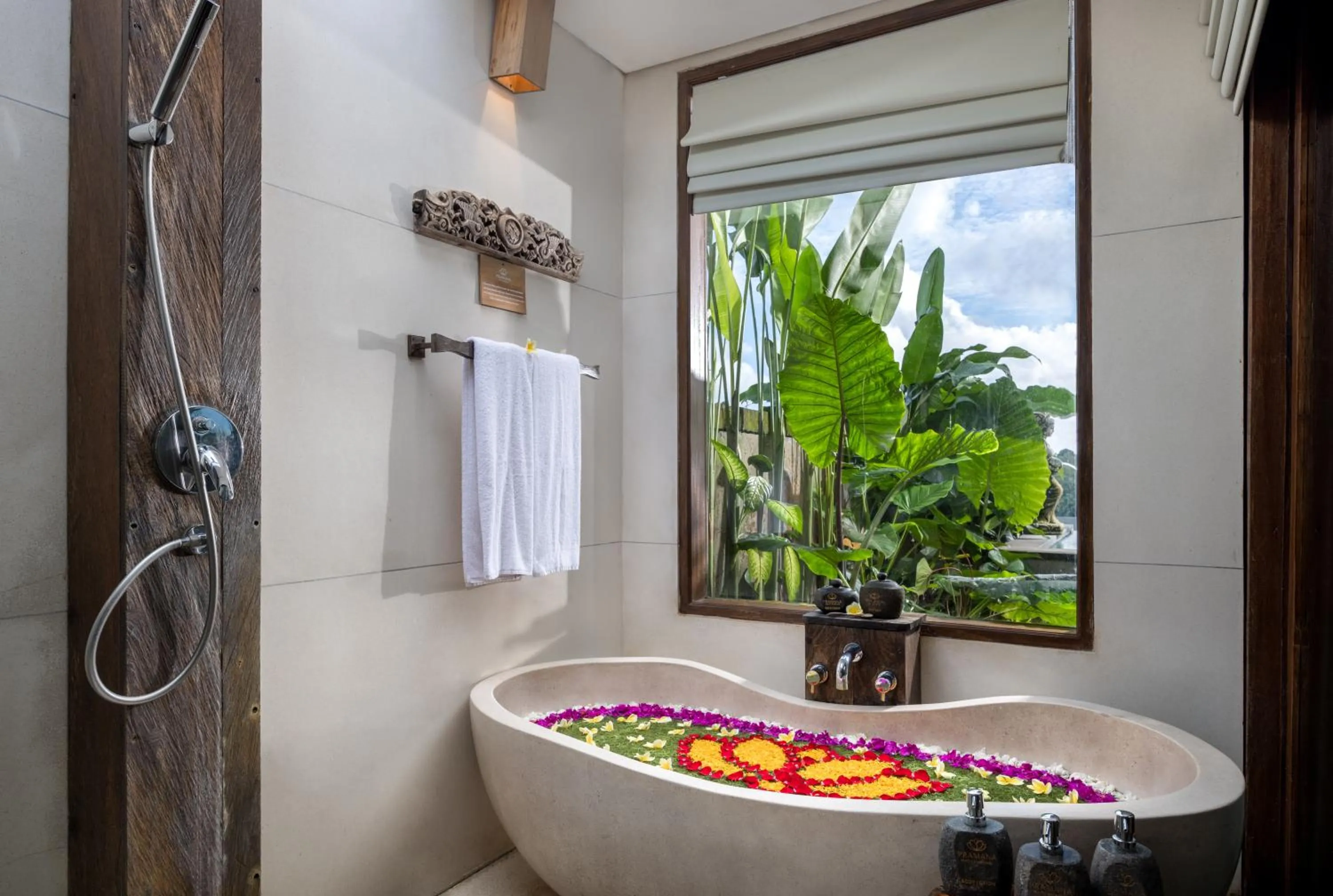 Shower in Pramana Watu Kurung