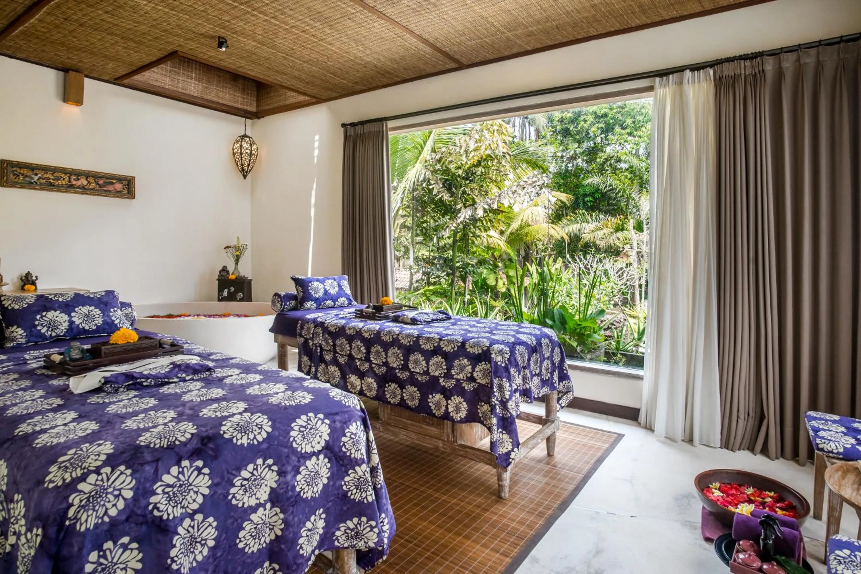 Activities, Bed in Pramana Watu Kurung