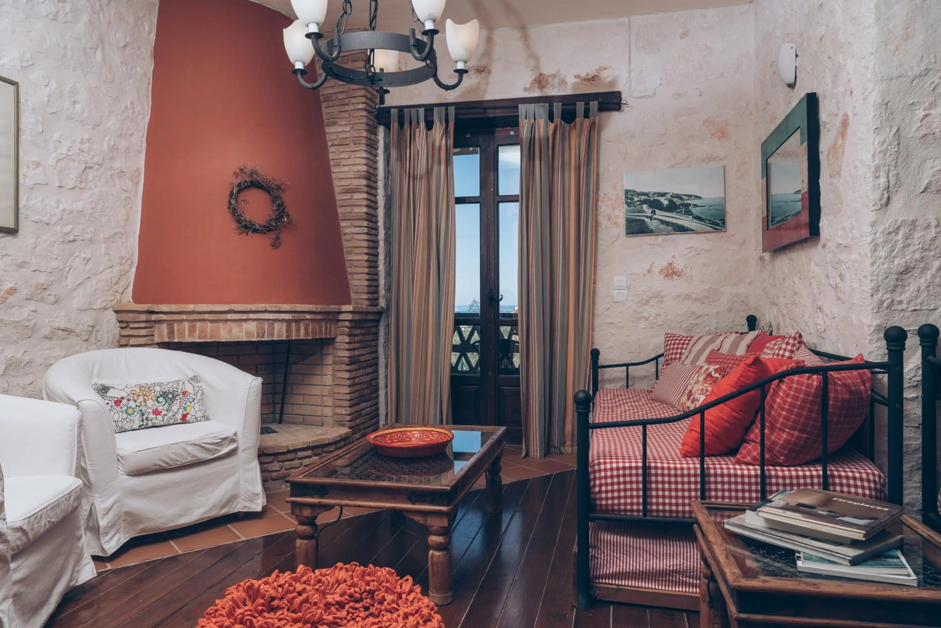 Bed in Alegria Villas Complex