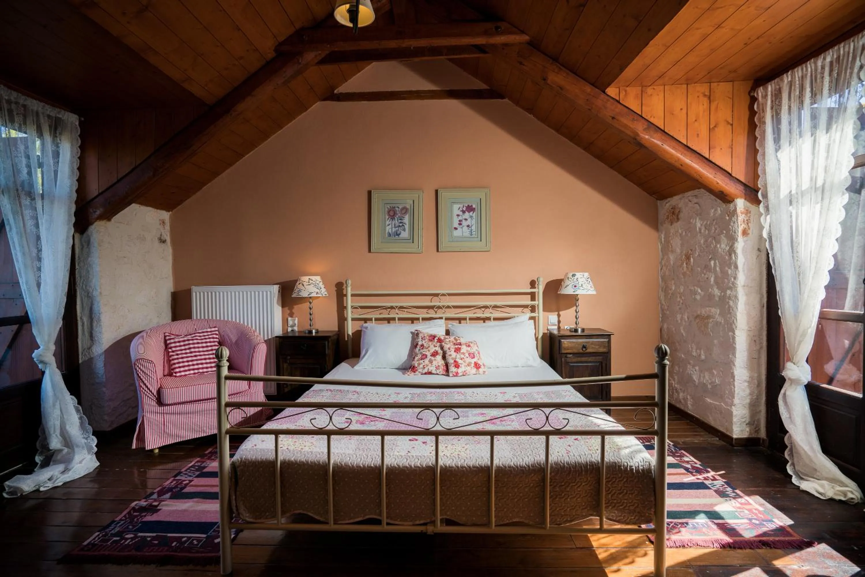 Bed in Alegria Villas Complex