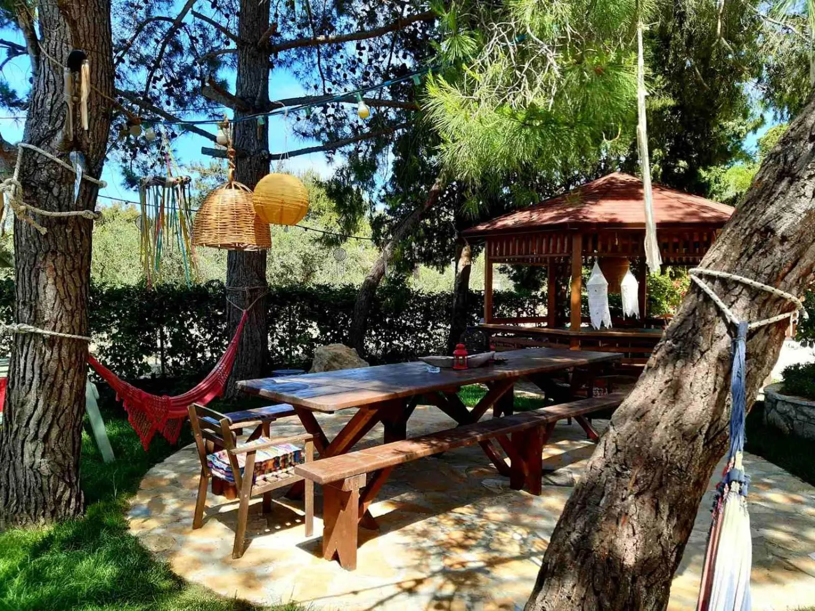 Restaurant/places to eat in Alegria Villas Complex