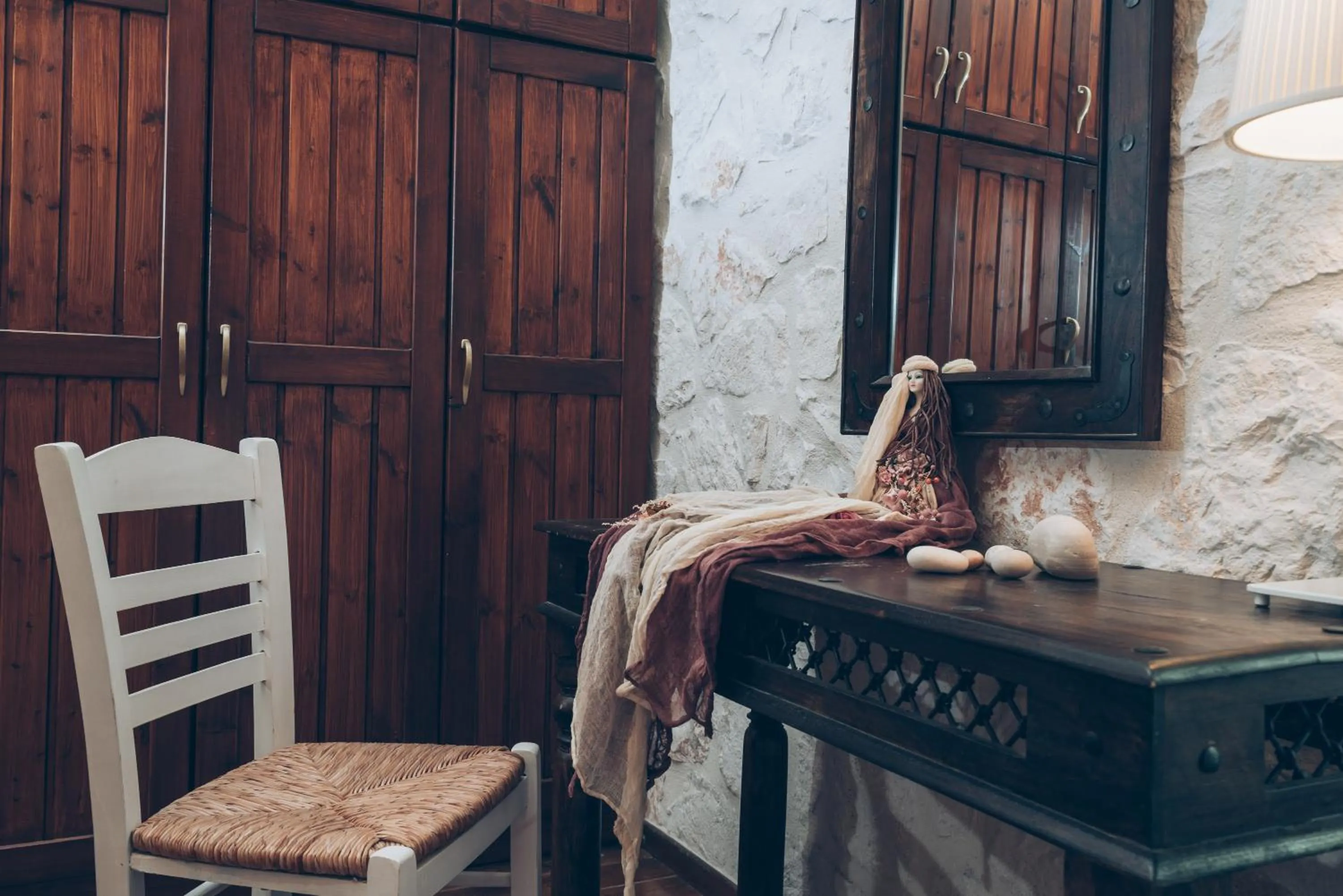 Decorative detail in Alegria Villas Complex