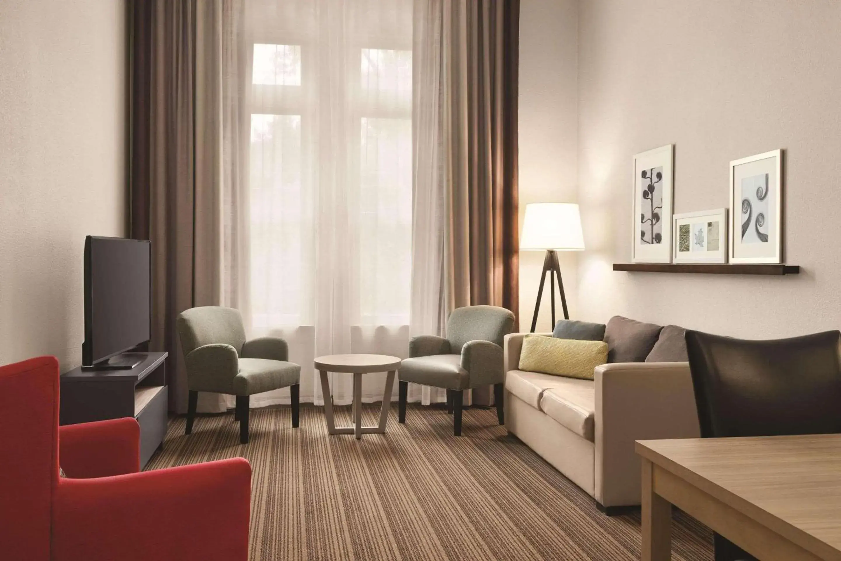 Bedroom in Country Inn & Suites by Radisson, St Charles Historic District Bedroom in Country Inn & Suites by Radisson, St Charles Historic District