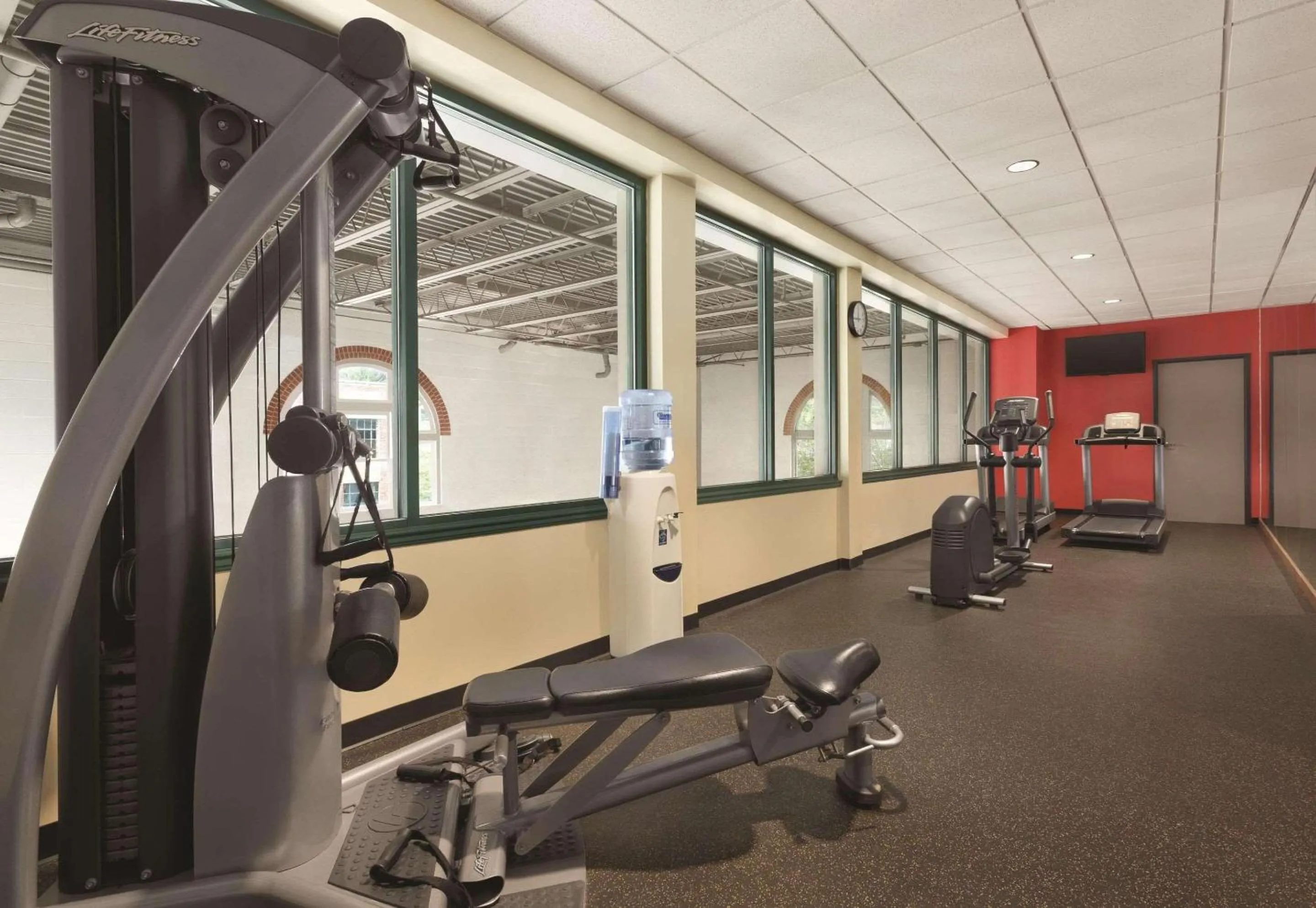 Fitness centre/facilities in Country Inn & Suites by Radisson, St Charles Historic District