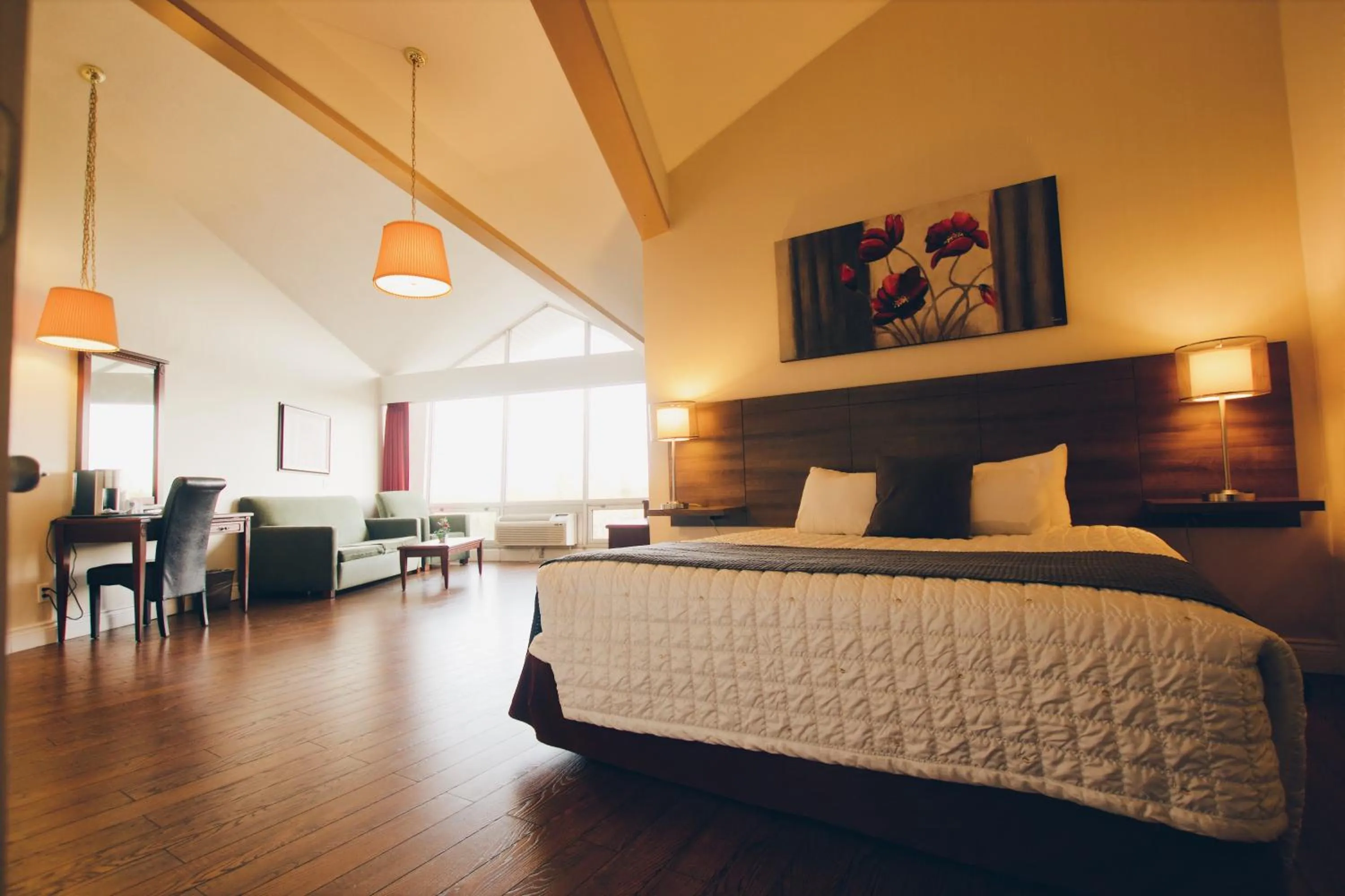 Bed in Hotel Moncton