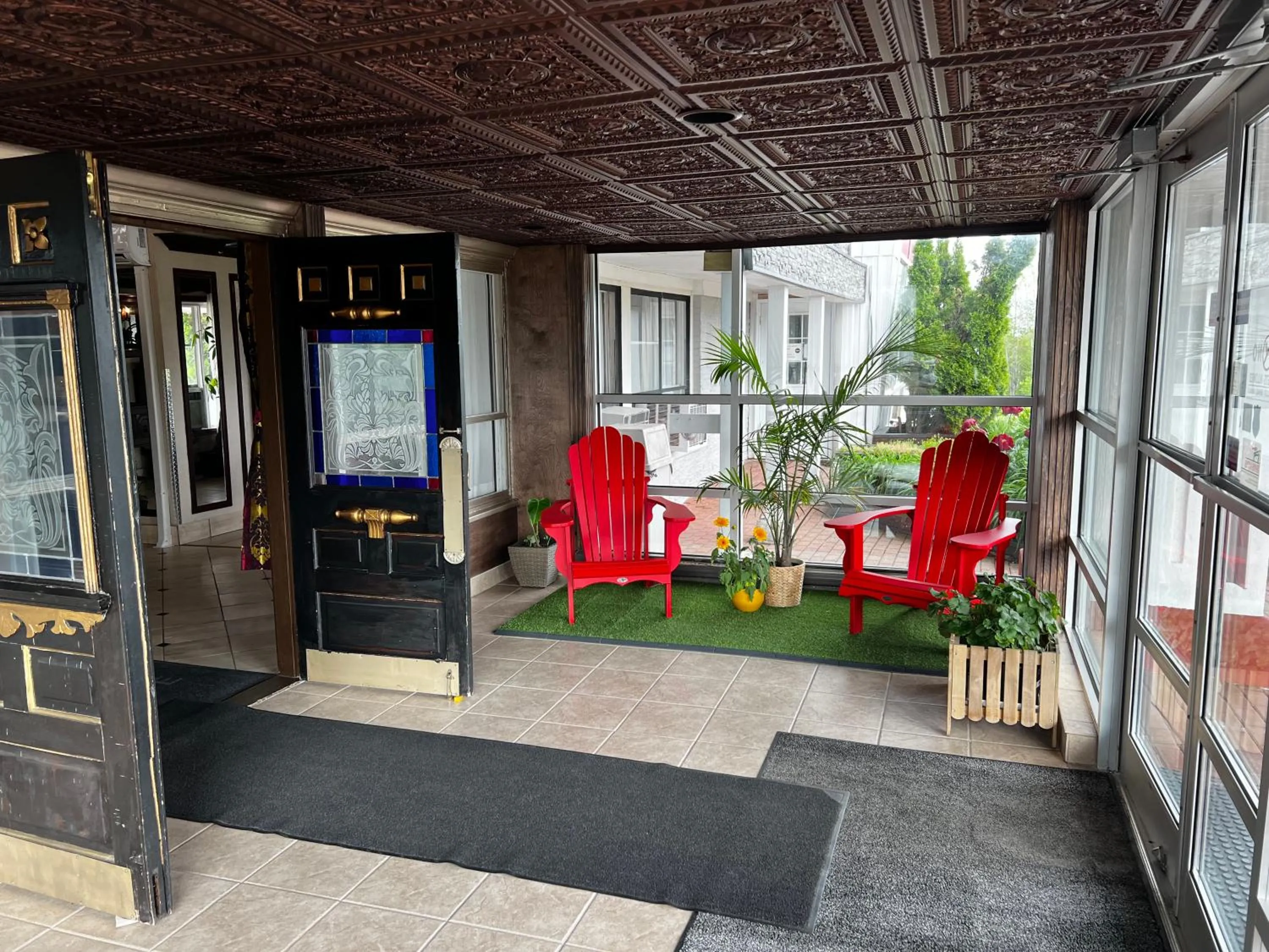 Facade/entrance in Hotel Moncton