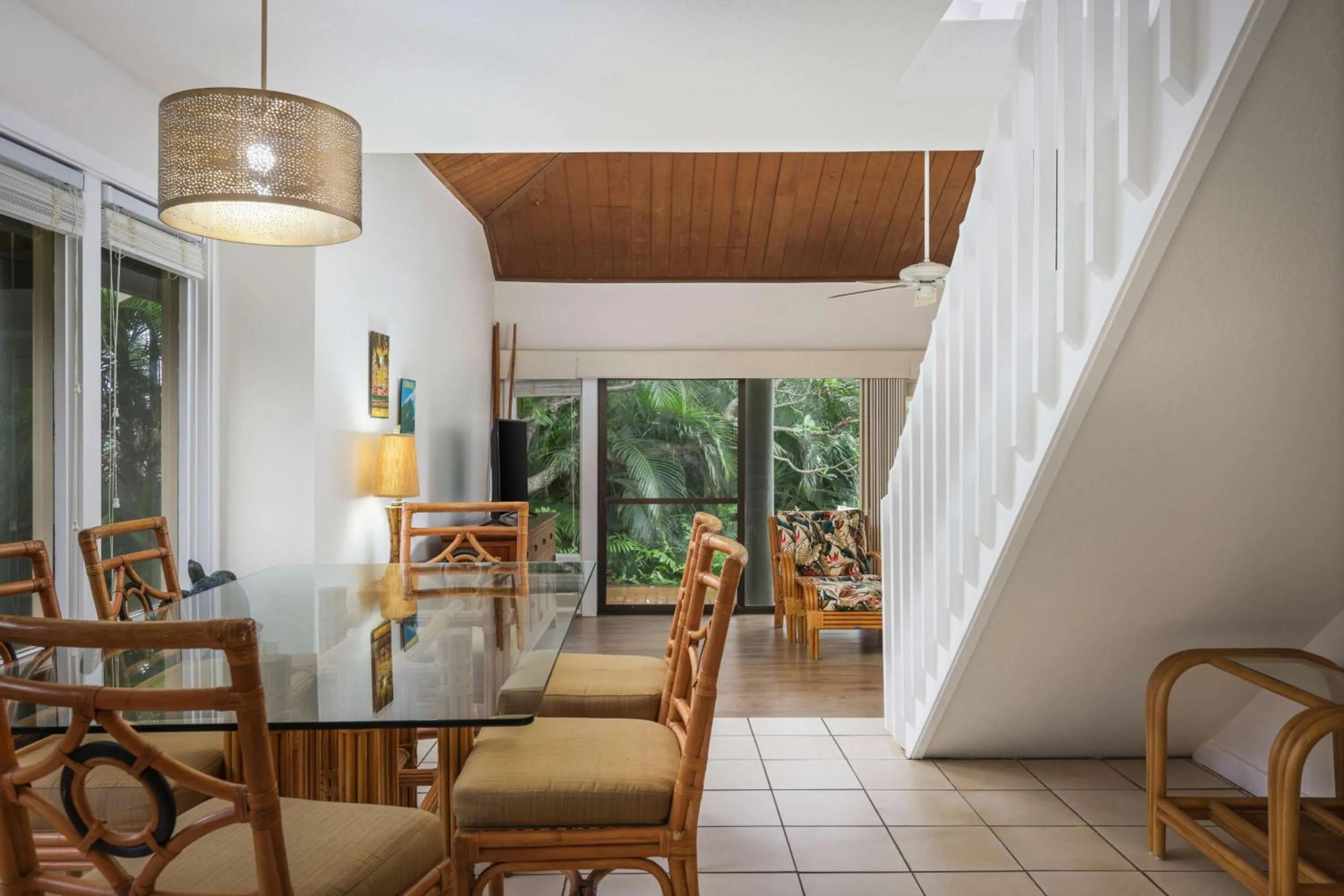 TV and multimedia in Aston At Poipu Kai