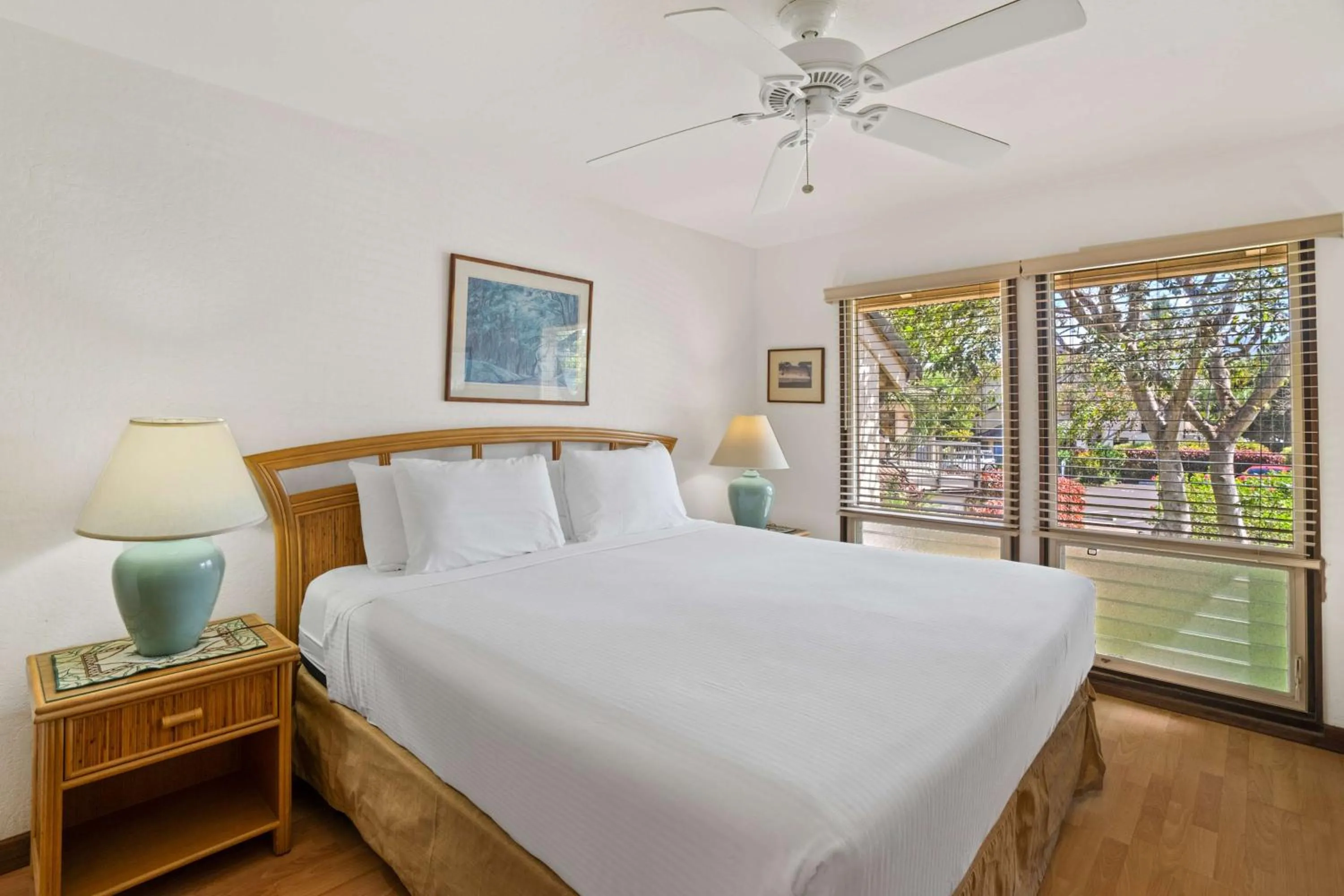 Bed in Aston At Poipu Kai