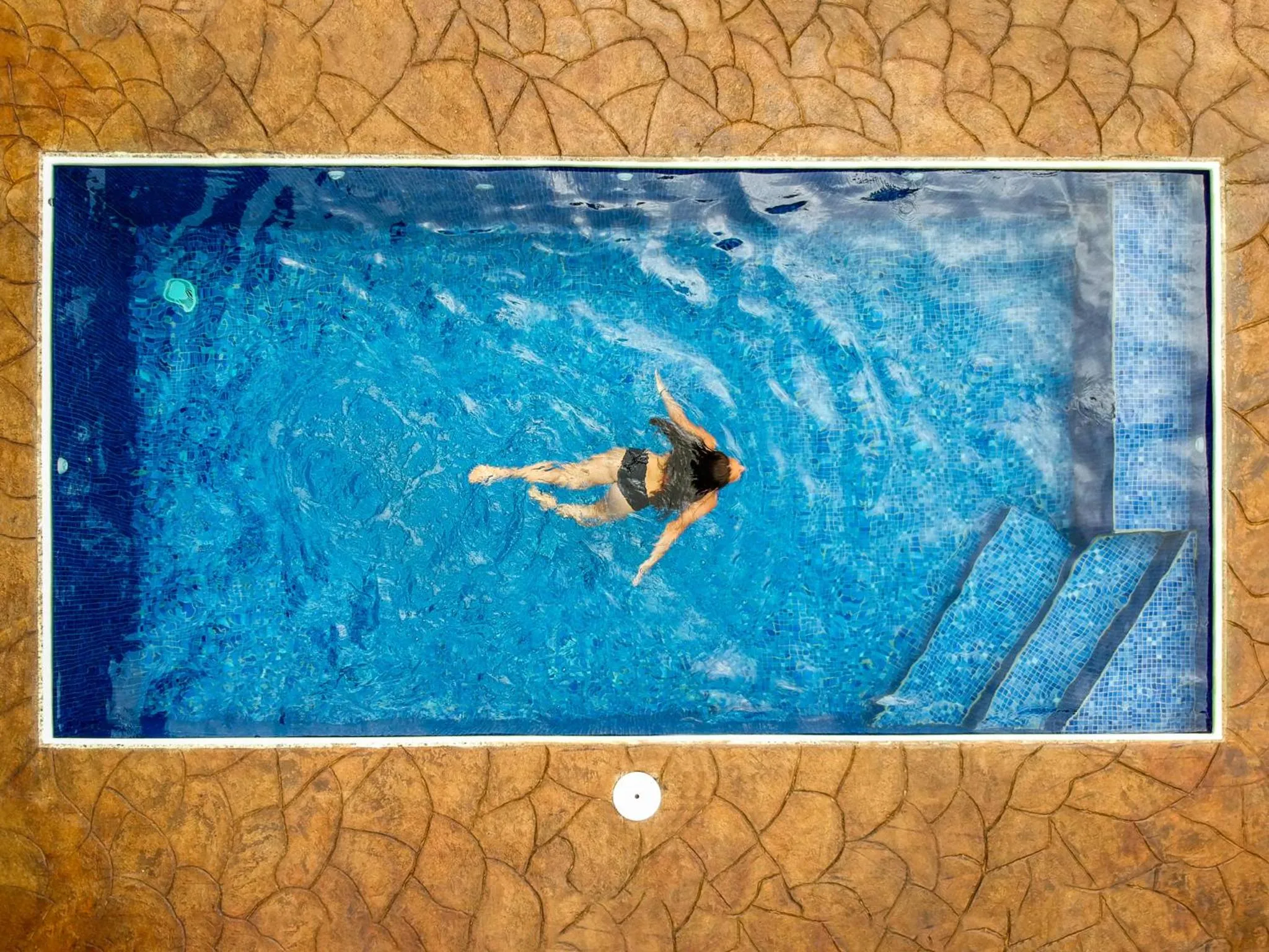 Swimming pool in Hidden Paradise Lodge