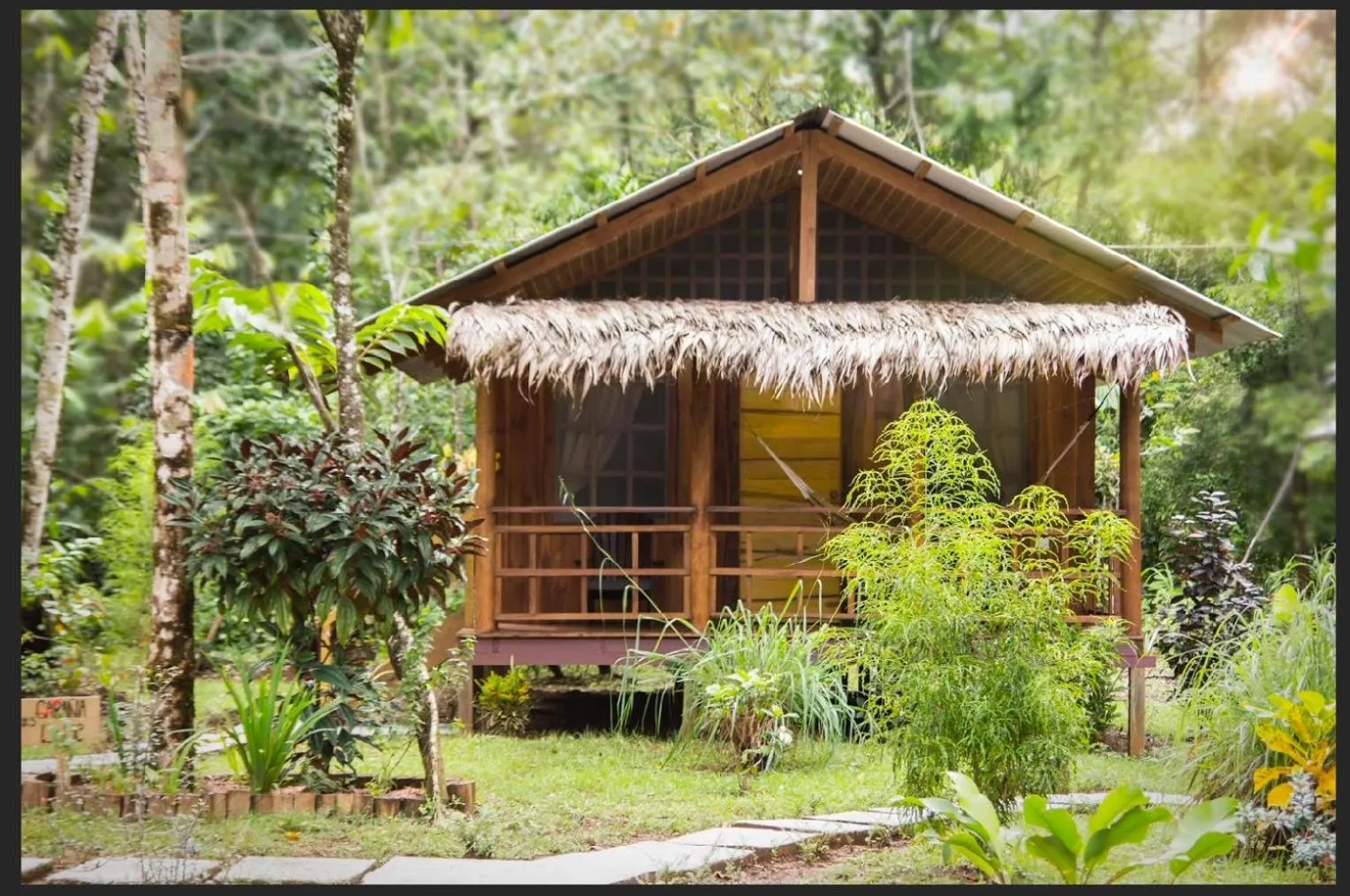 Hidden Paradise Lodge