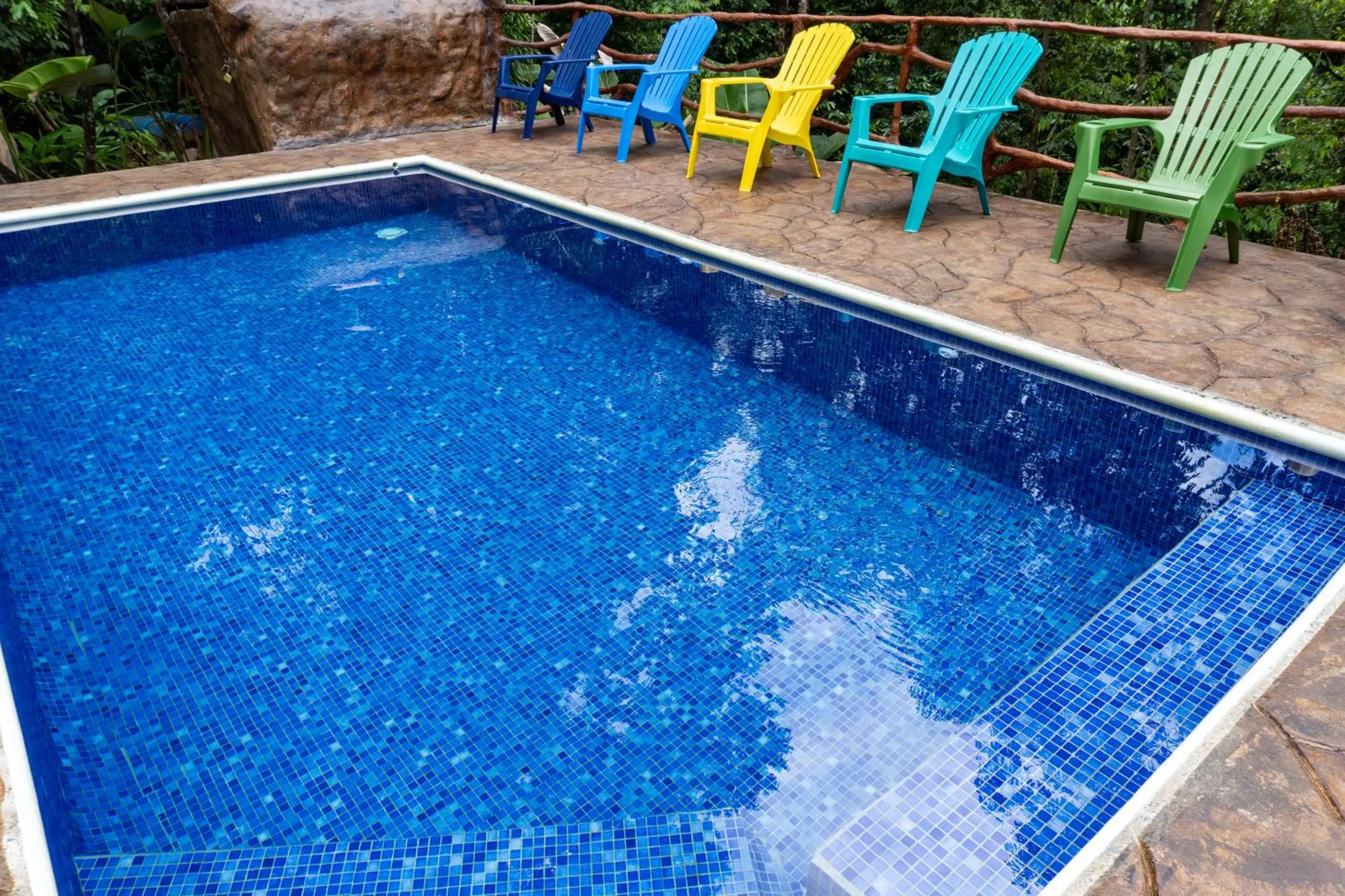 Hidden Paradise Lodge