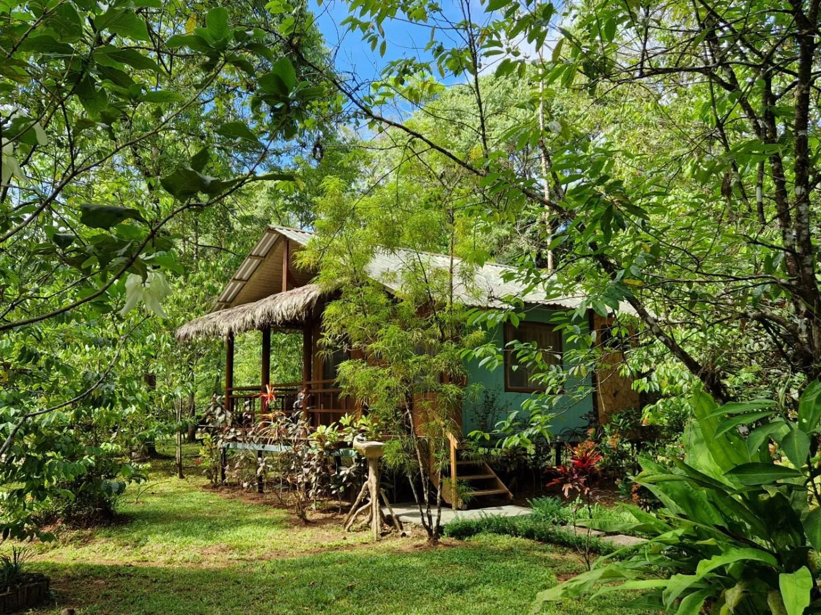 Hidden Paradise Lodge