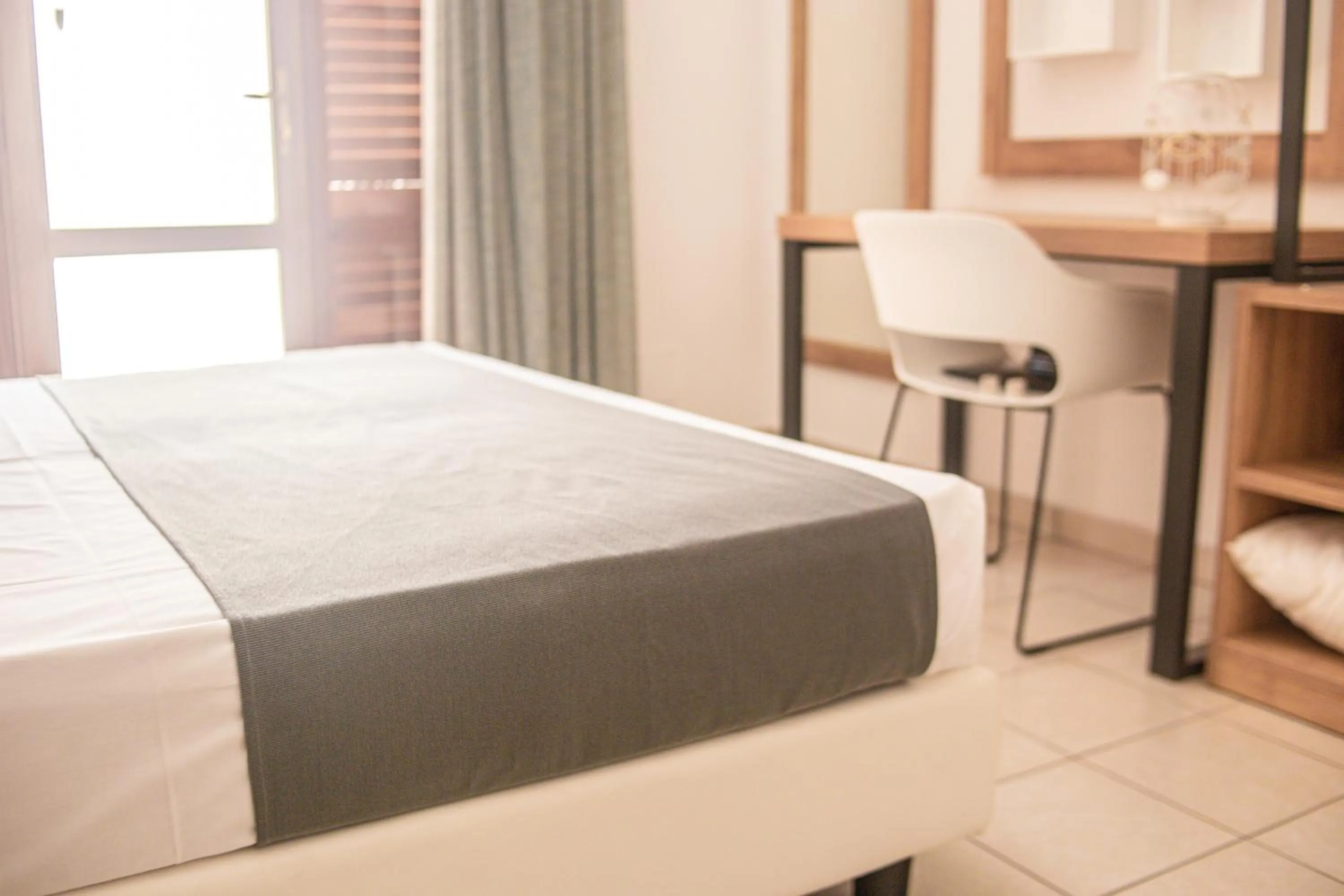 Bed in Hotel Al Paradise