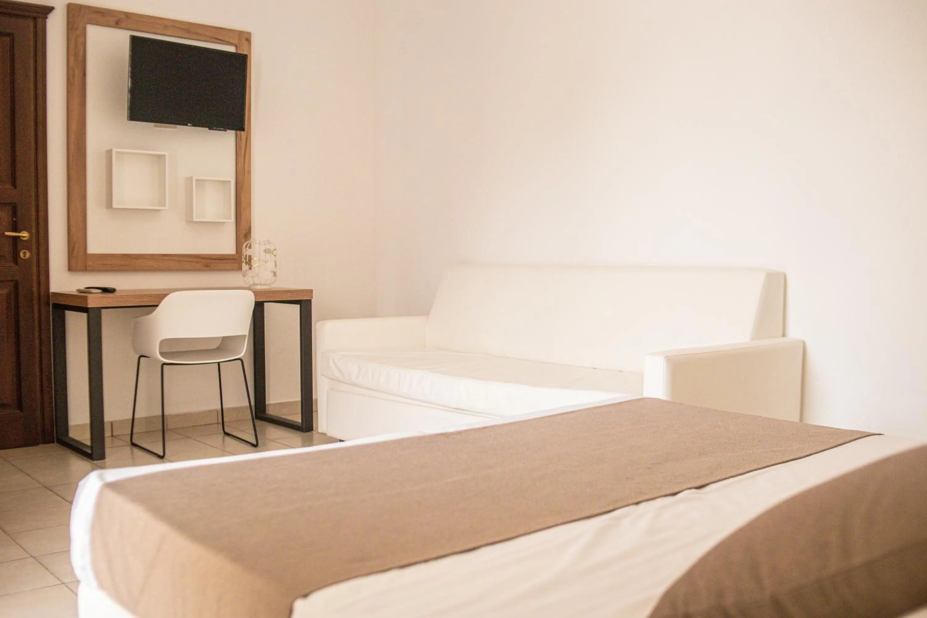 TV and multimedia, Bed in Hotel Al Paradise