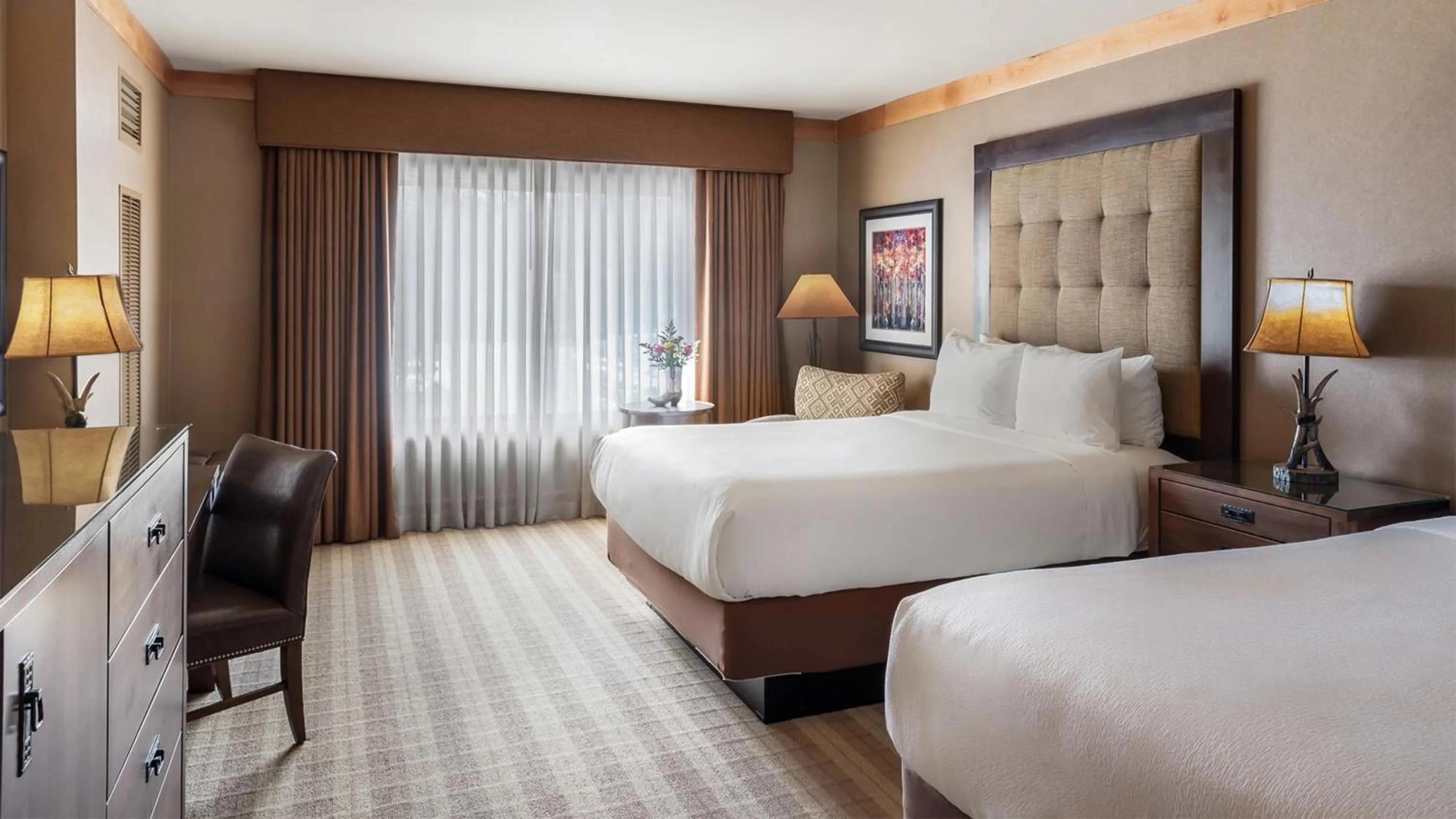 Bed in Wyoming Inn of Jackson Hole