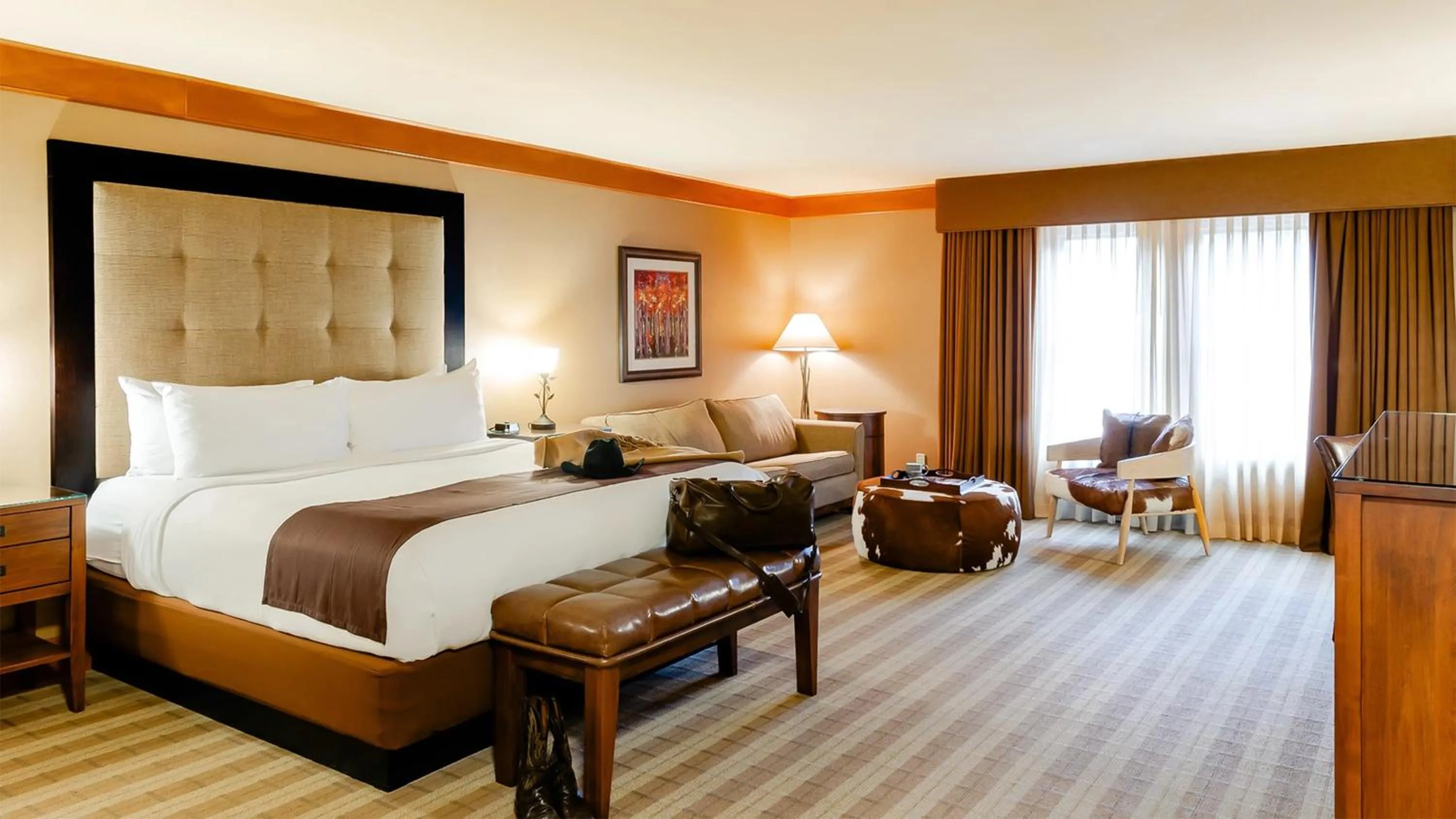 Bed in Wyoming Inn of Jackson Hole