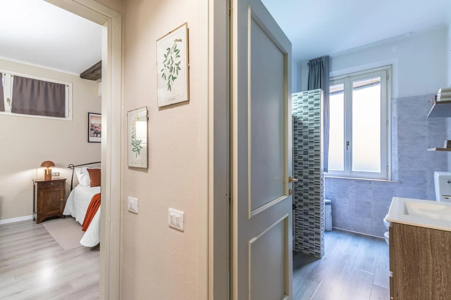 Bathroom, Bed in Room & Breakfast Canalino 21