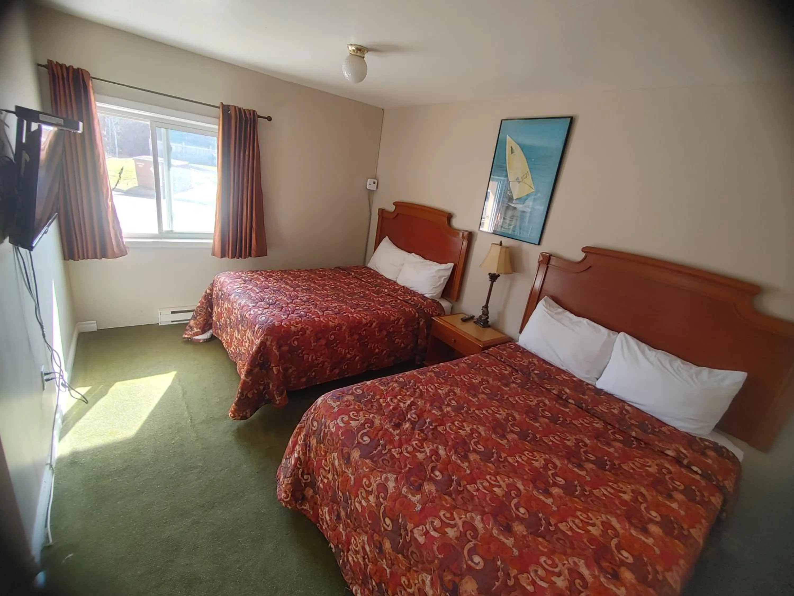 Bed in Relax Inn-Collingwood