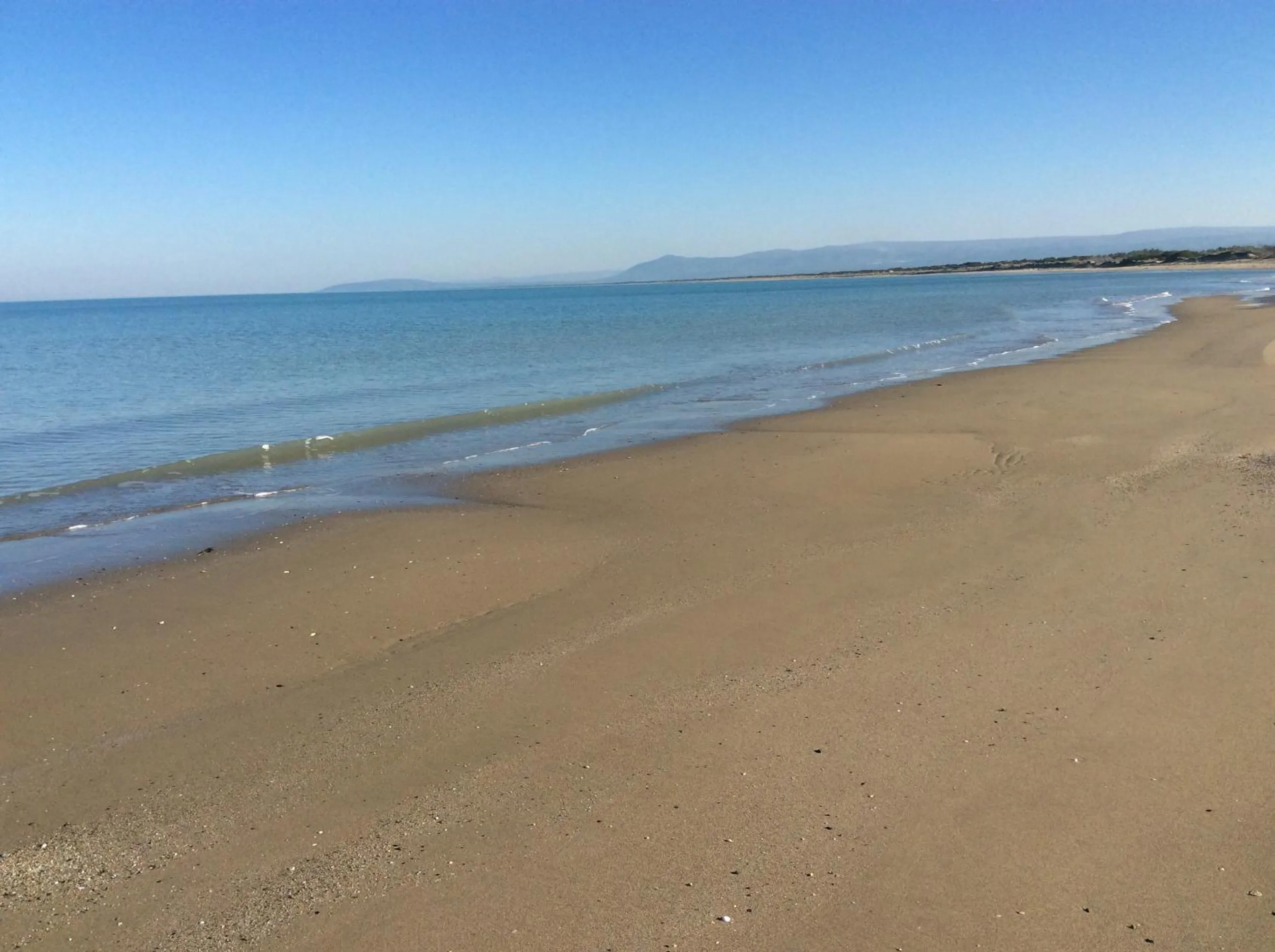 Beach in L'ISOLA AeR B&B