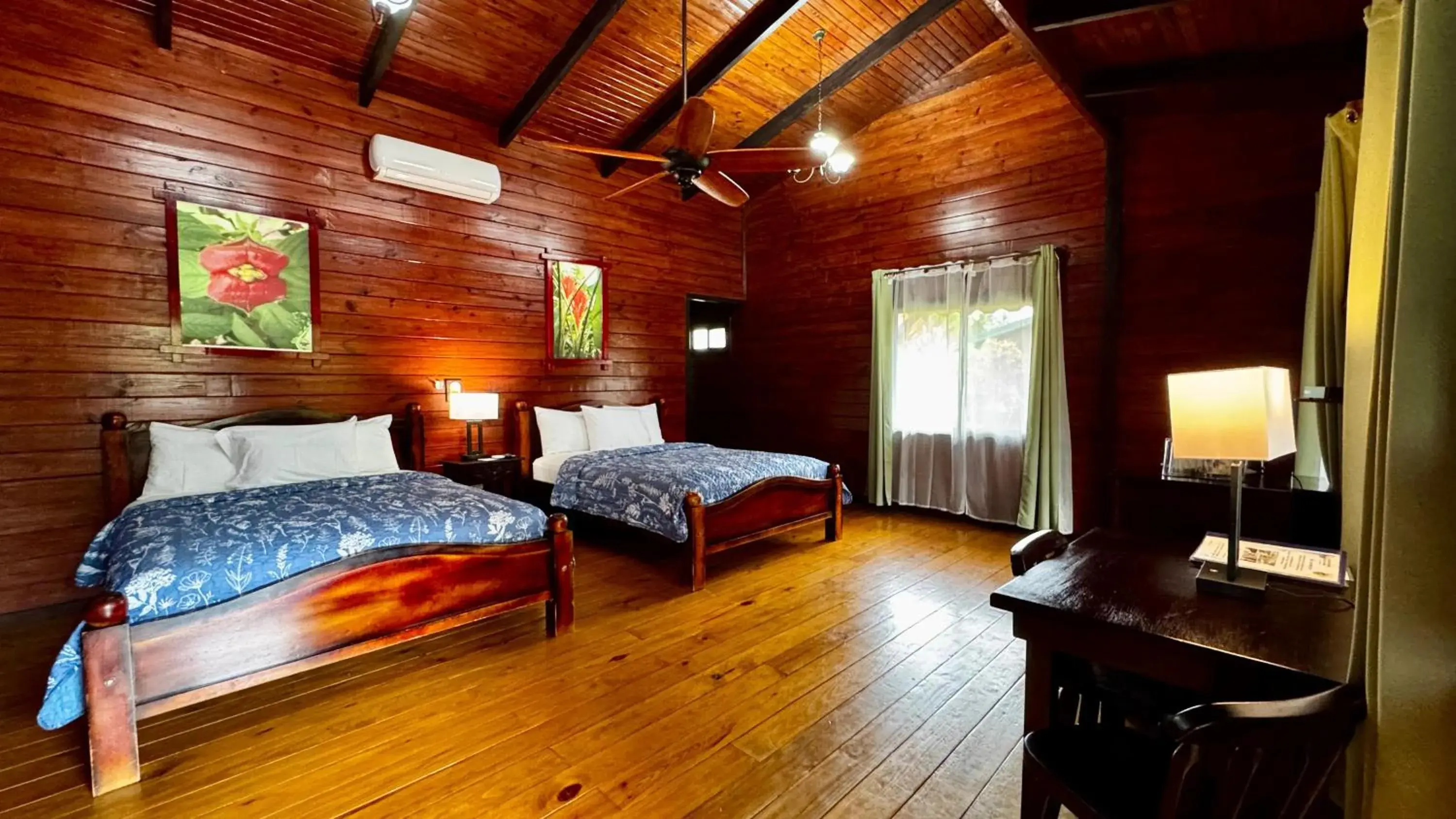 Bedroom, Bed in Blue River Resort & Hot Springs Bedroom, Bed in Blue River Resort & Hot Springs