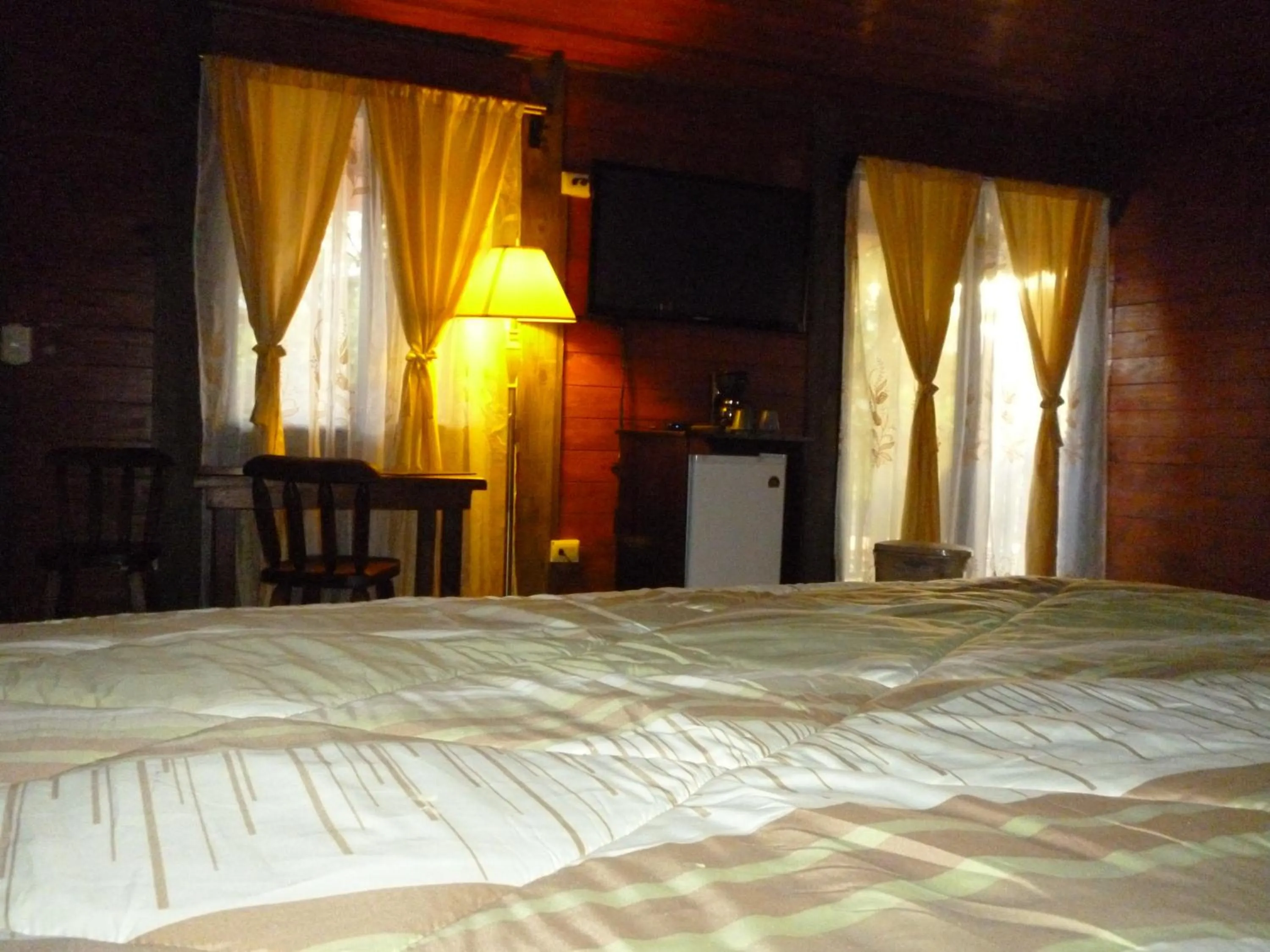 Decorative detail, Bed in Blue River Resort & Hot Springs