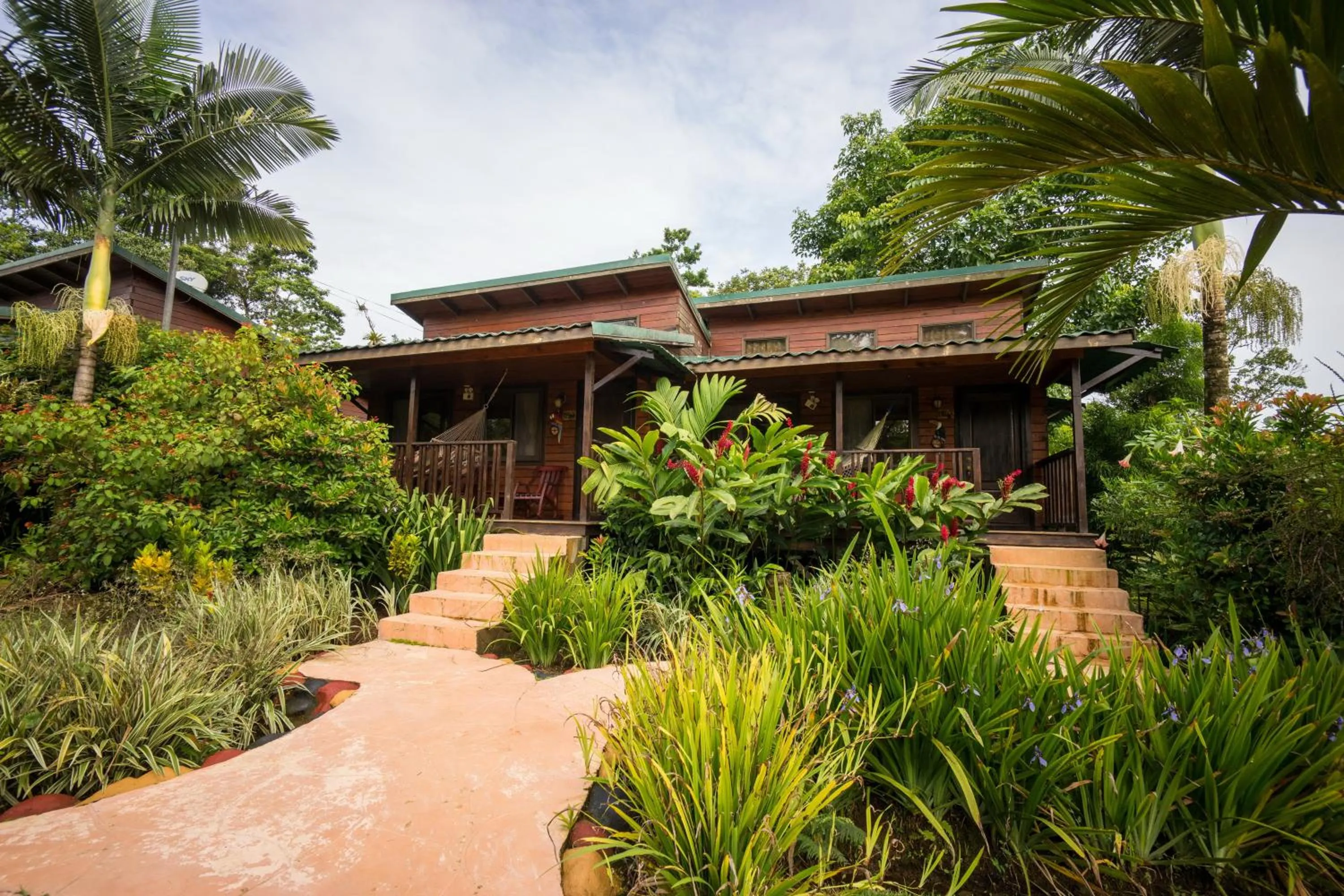 Facade/entrance in Blue River Resort & Hot Springs