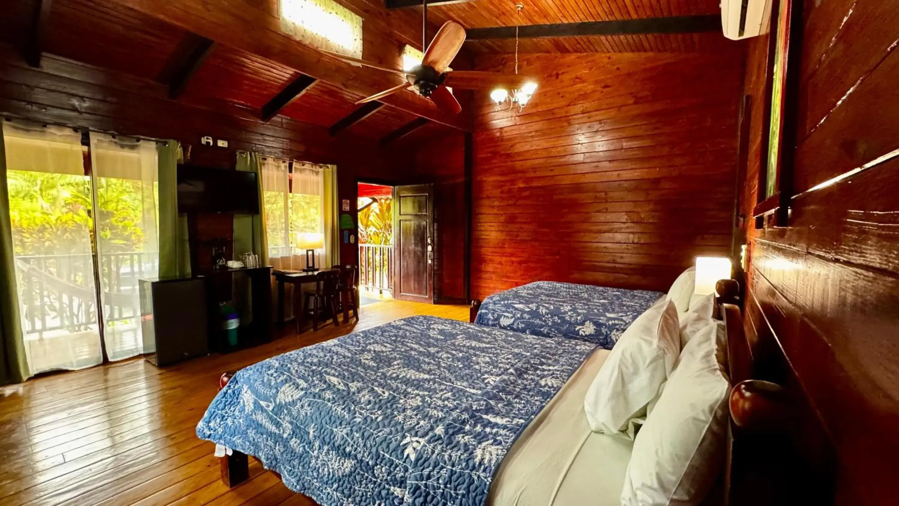 Bedroom, Bed in Blue River Resort & Hot Springs Bedroom, Bed in Blue River Resort & Hot Springs