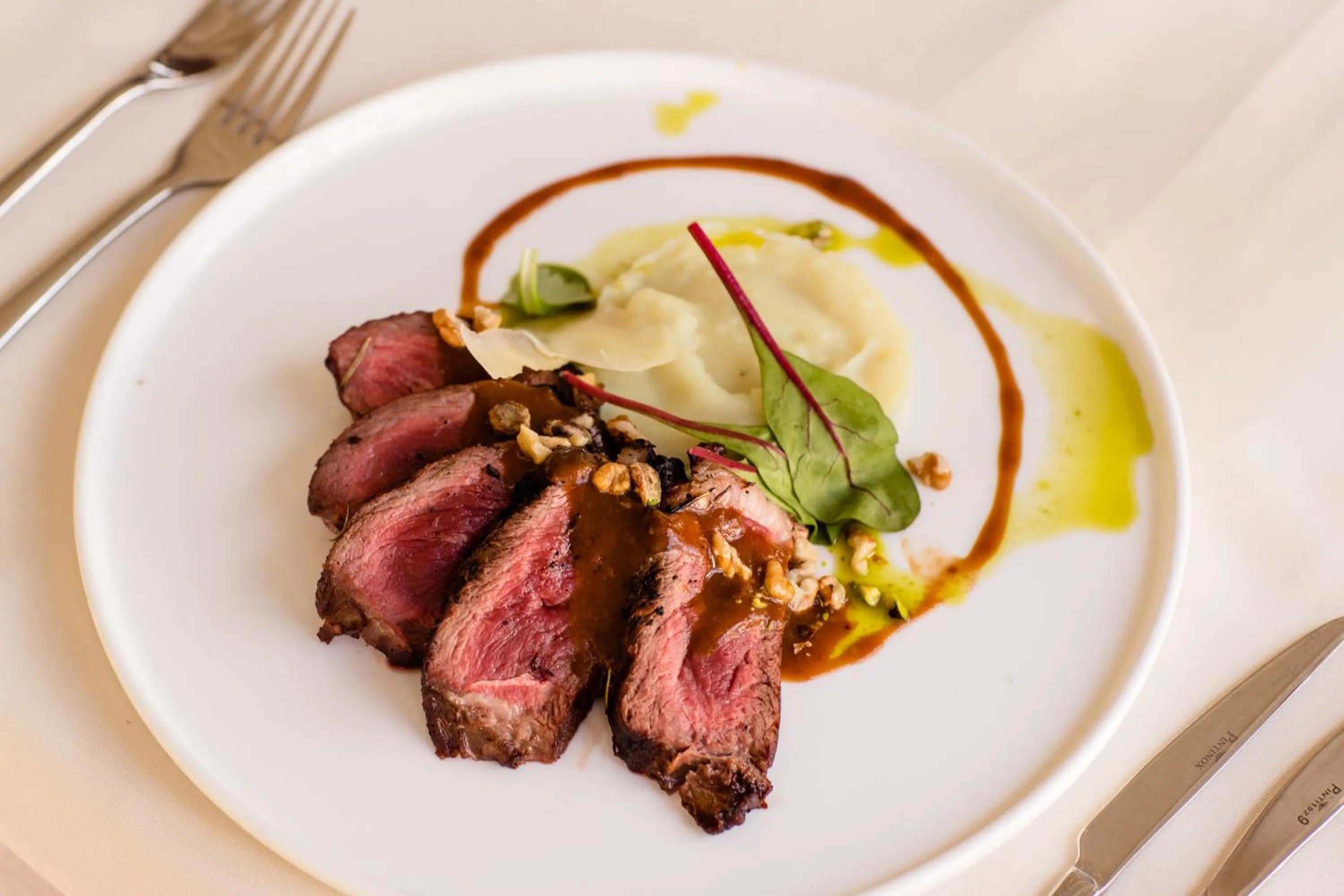 Grand Blue Fafa Resort & SPA