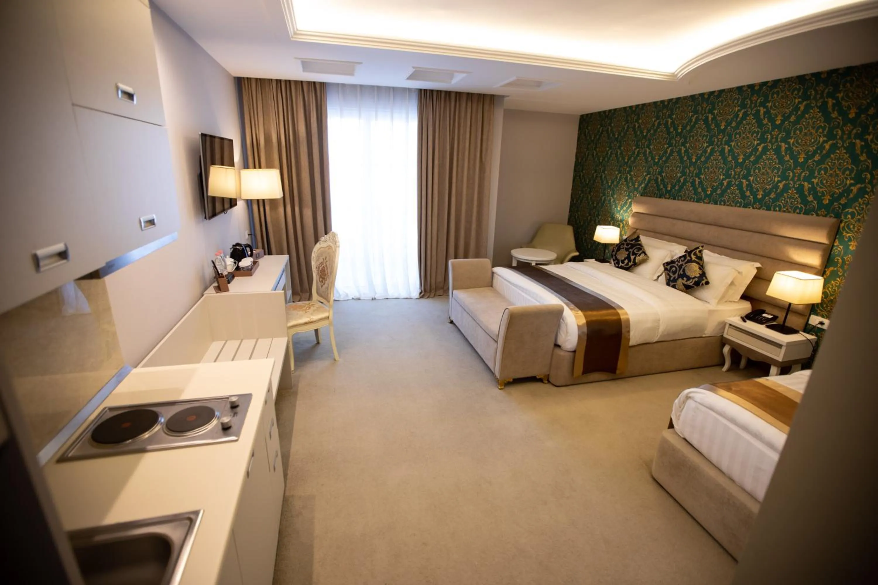 Grand Blue Fafa Resort & SPA