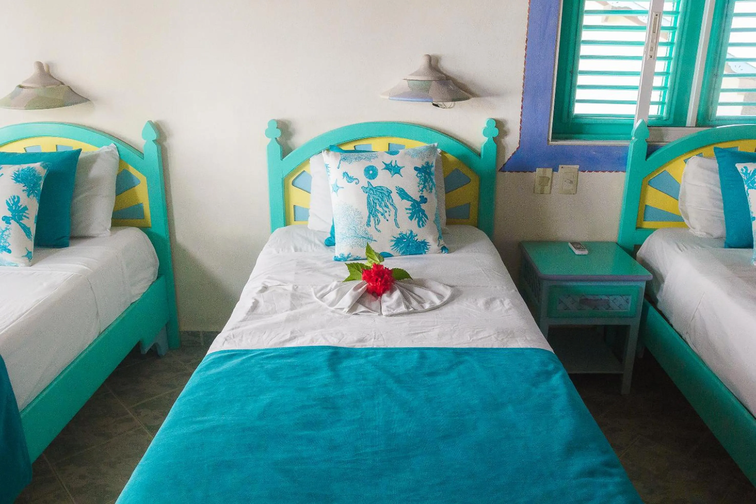 Bed in Hotel Playa Colibri