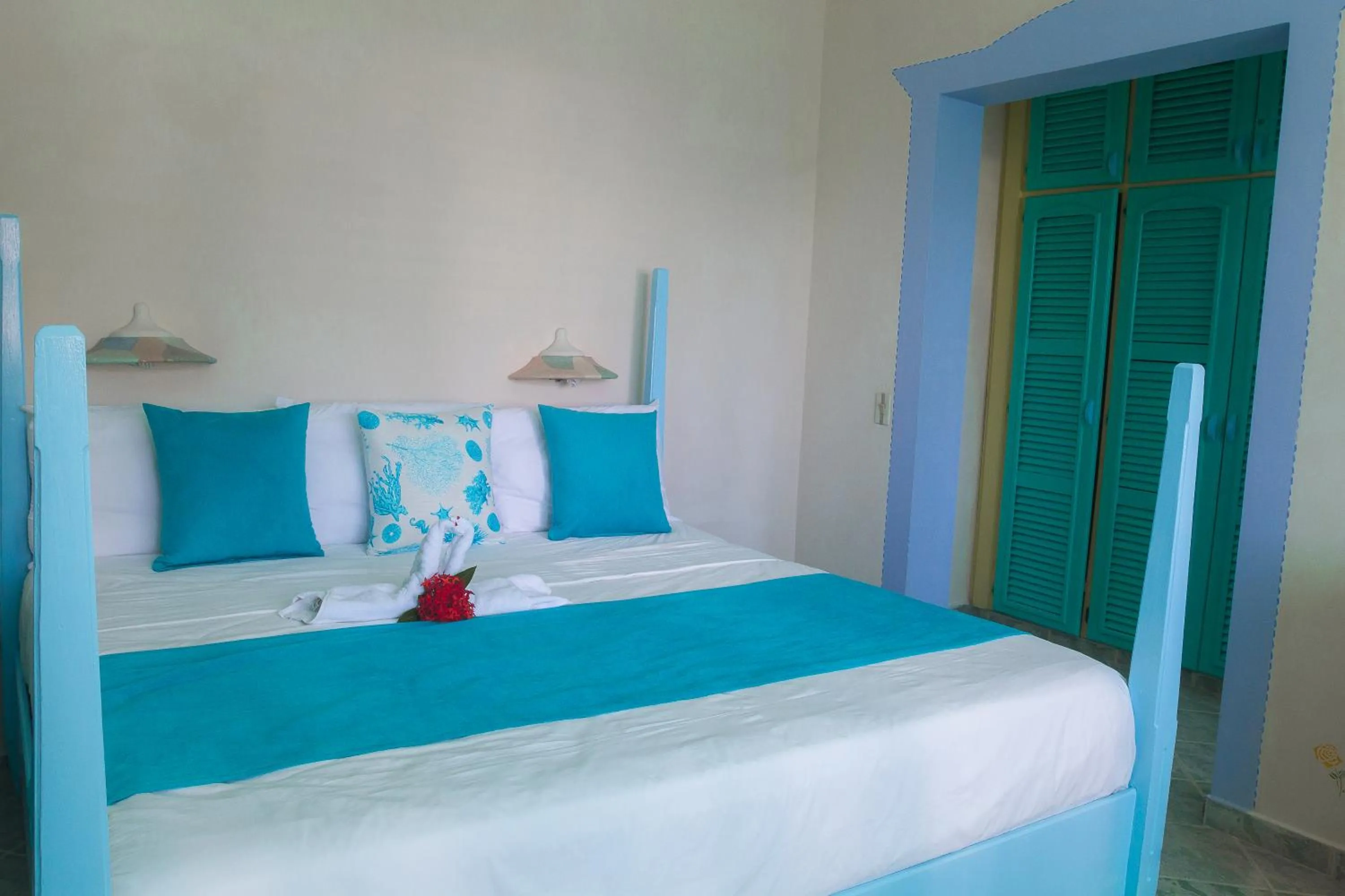 Bed in Hotel Playa Colibri