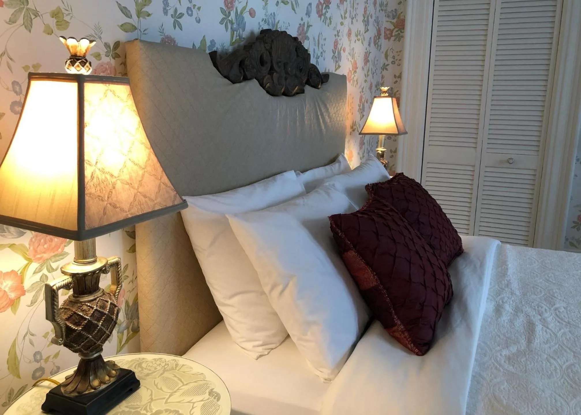 Balmoral House Bed & Breakfast