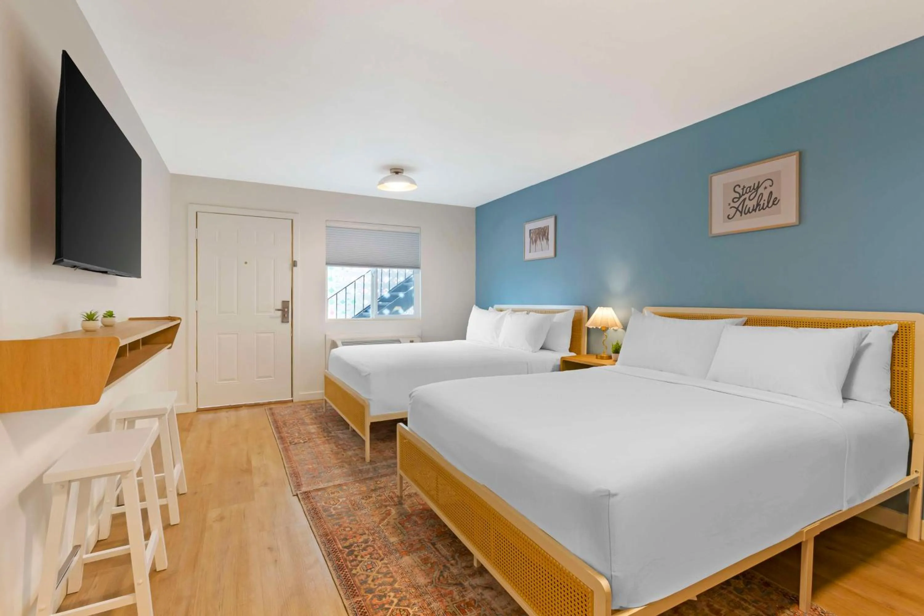 Bedroom, Bed in The Kennedy Tucson, SureStay Collection by Best Western