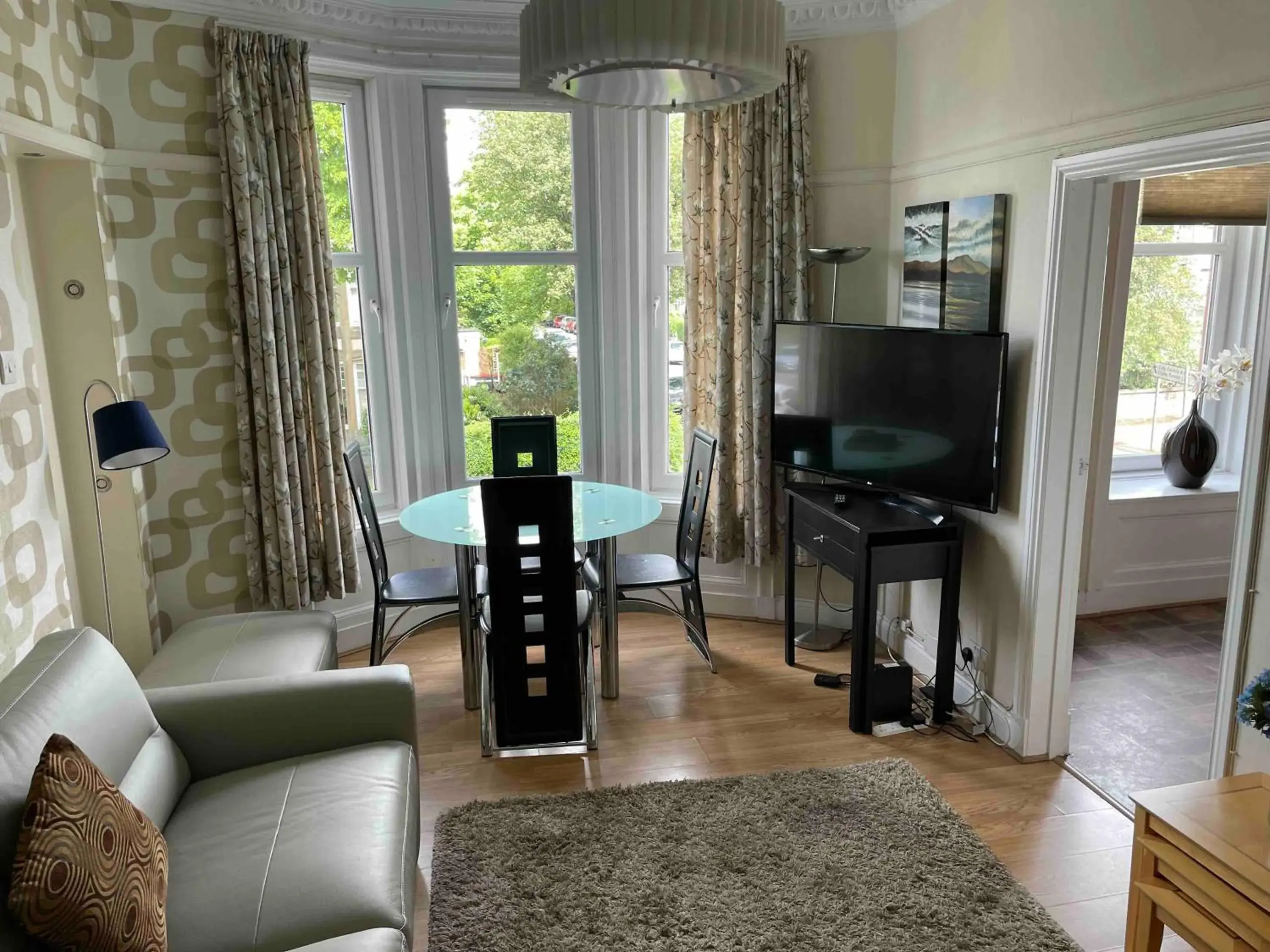 Scotstoun 1 Bed Flat Scotstoun 1 Bed Flat