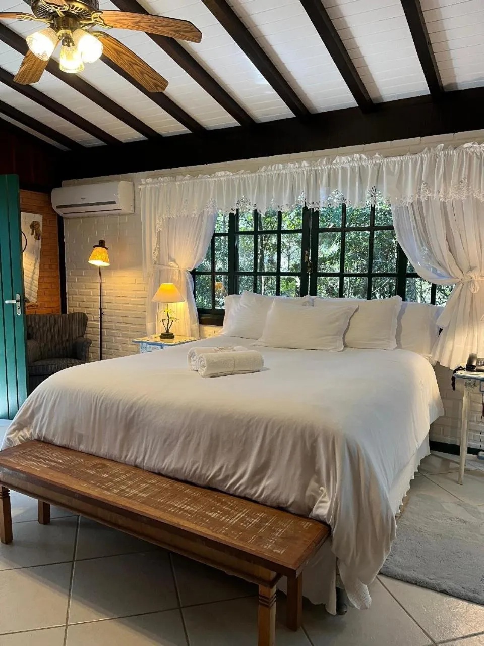 Bed in Urikana Boutique Hotel