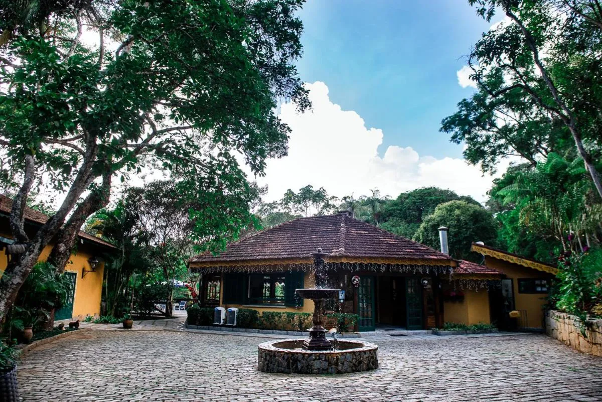 Restaurant/places to eat in Urikana Boutique Hotel