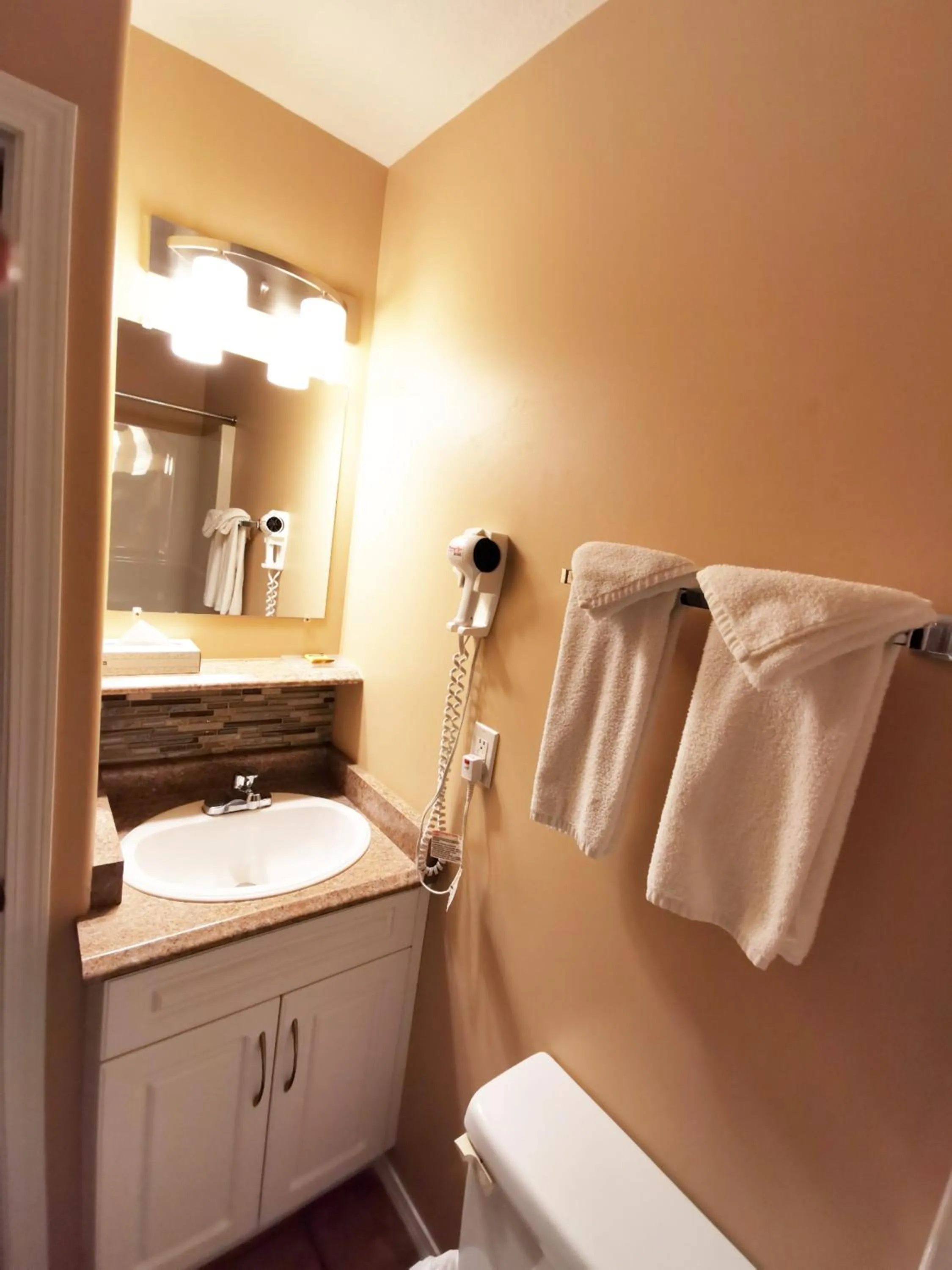 Bathroom in Sandy Beach Suites
