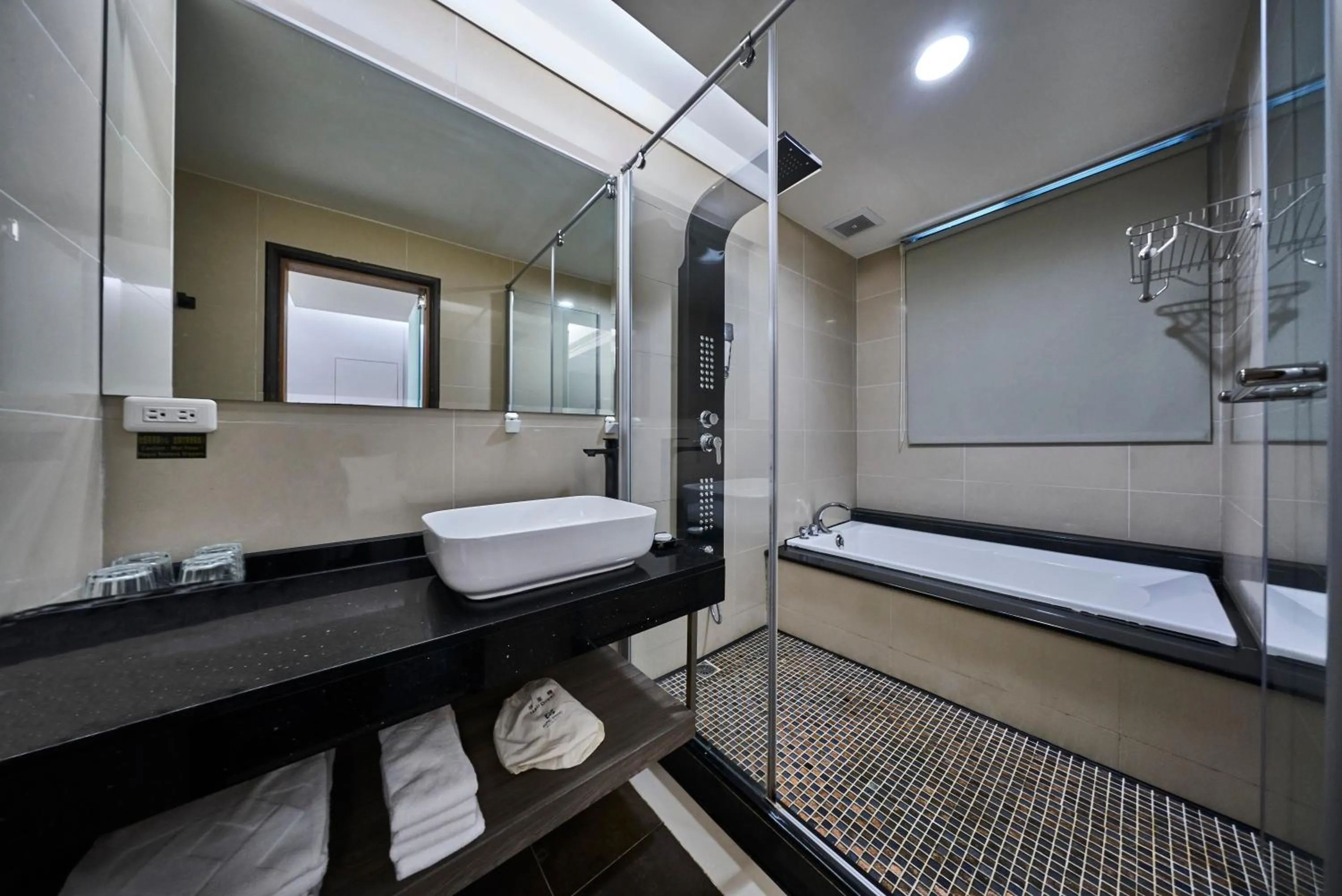 Bathroom in Kung Shang Design Hotel
