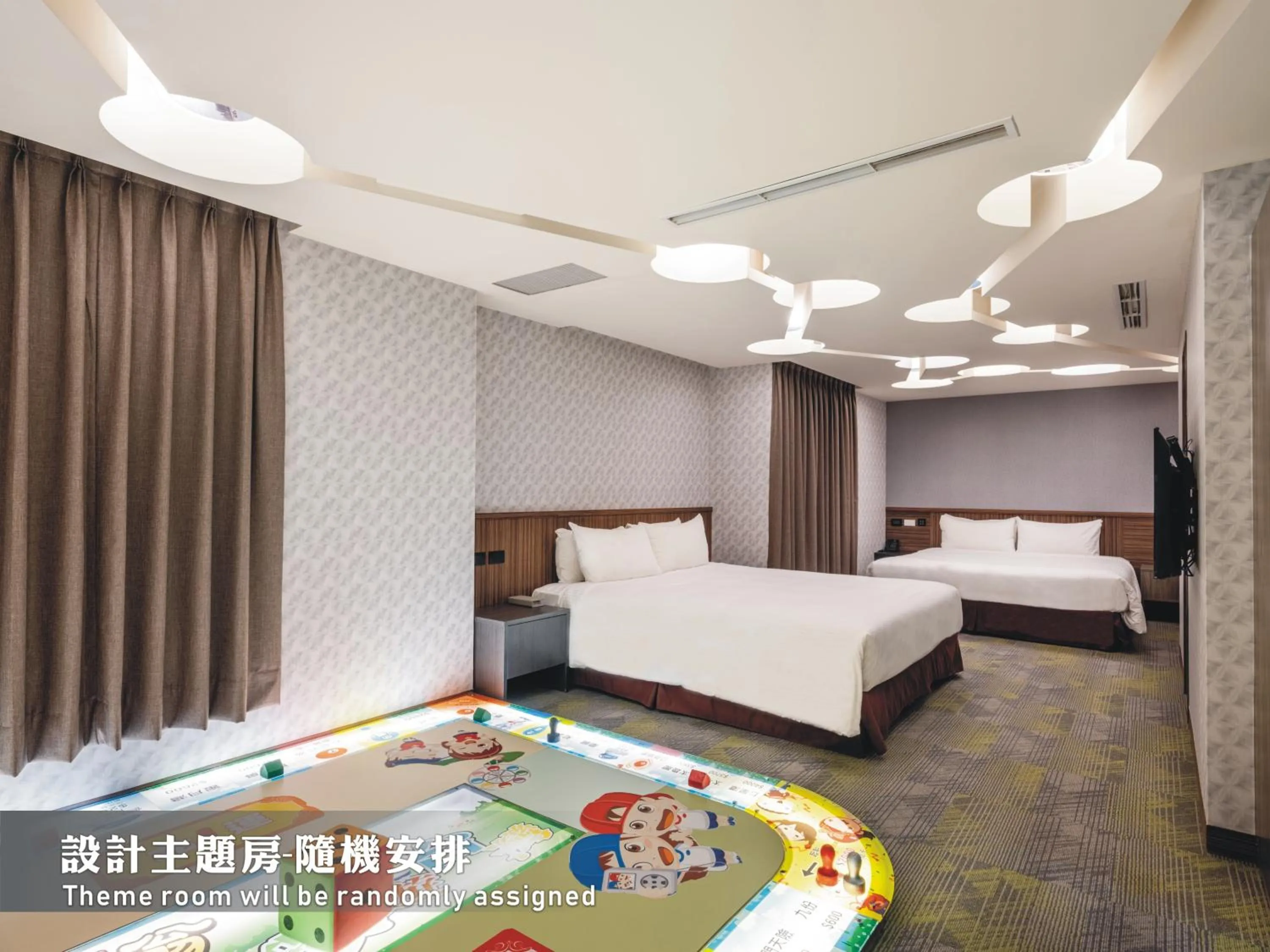 Photo of the whole room, Bed in Kung Shang Design Hotel