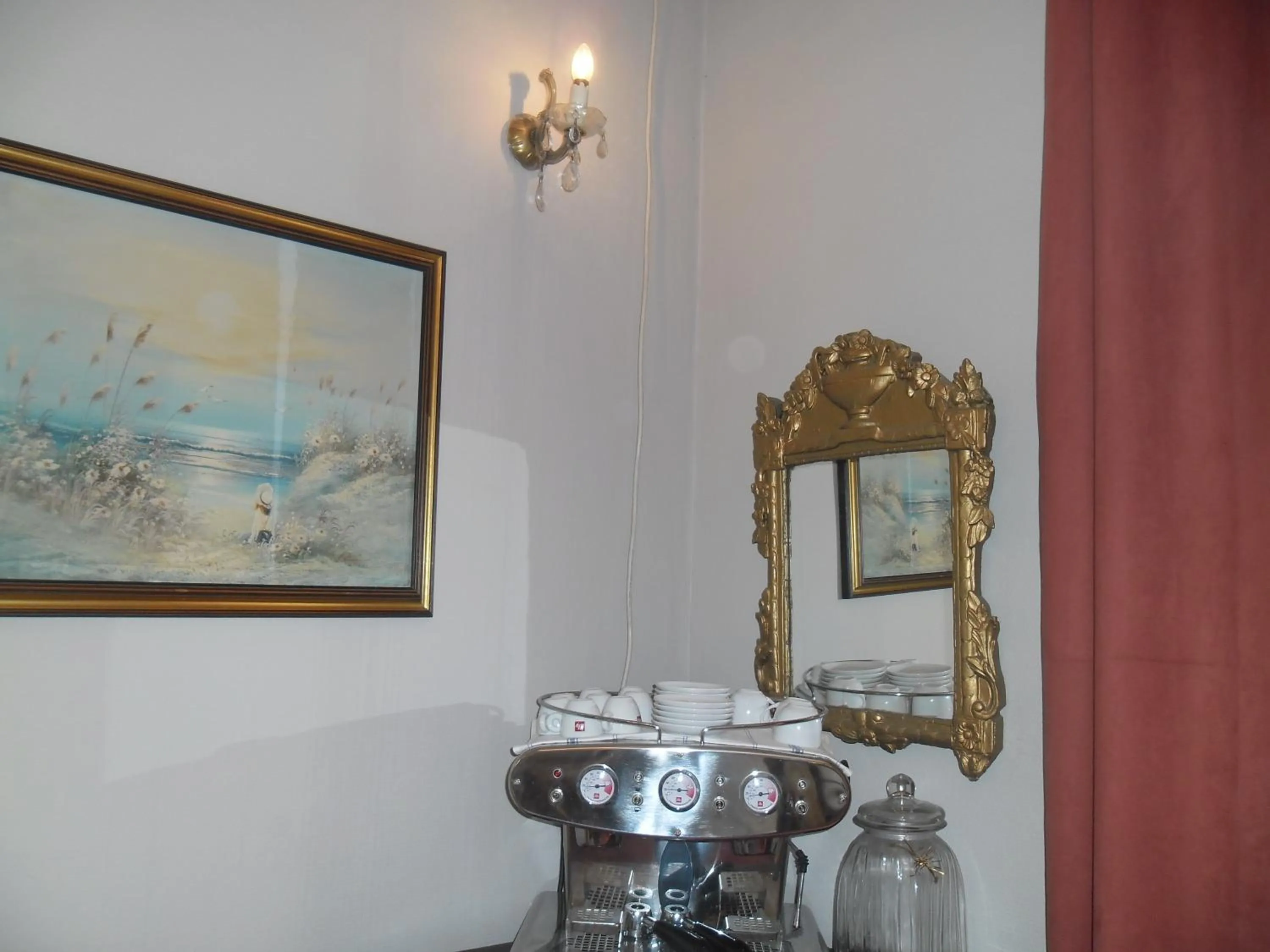 Decorative detail in Villa Eden