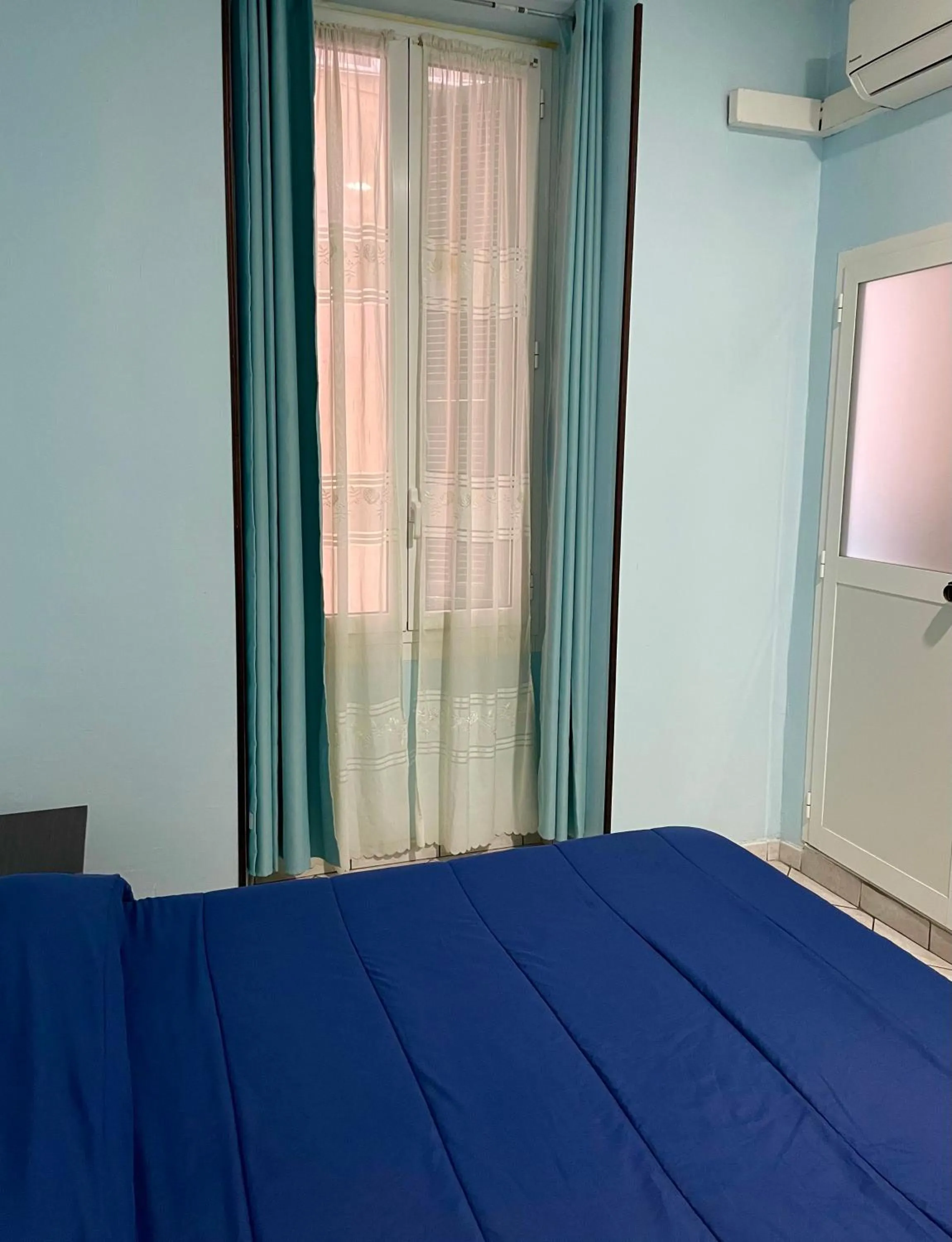 Bedroom, Bed in Hotel Esperia