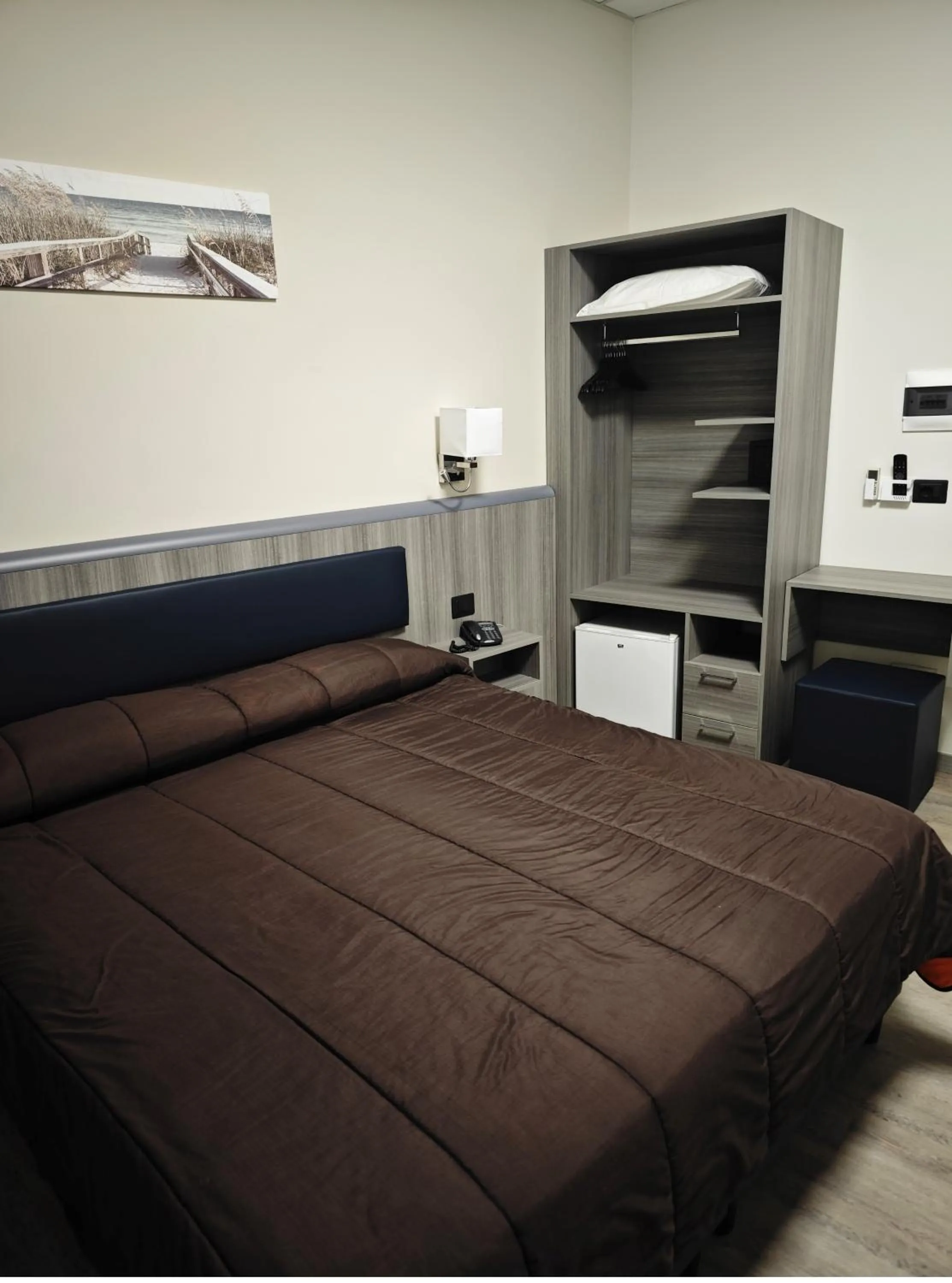 Bed in Hotel Esperia