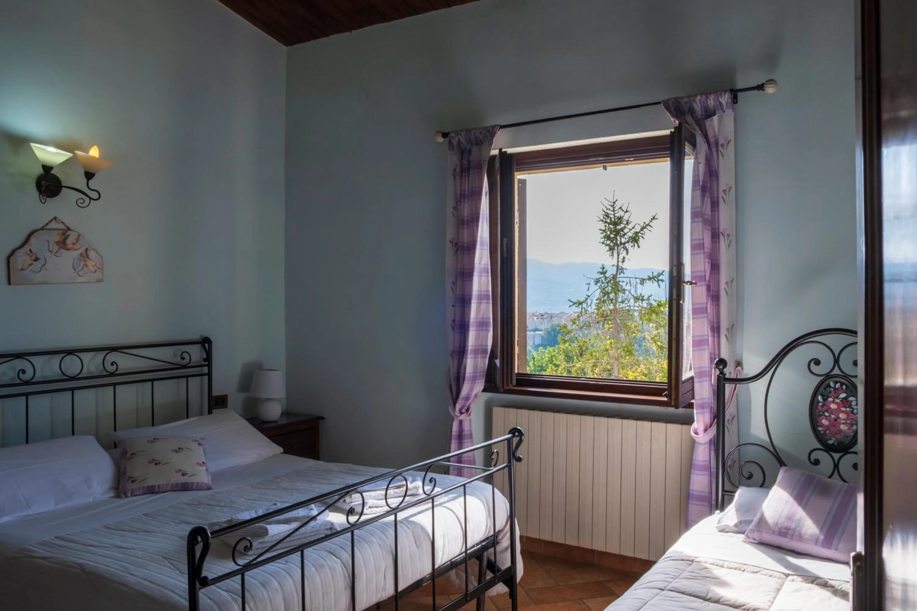 Bed in Cardinal Girolamo