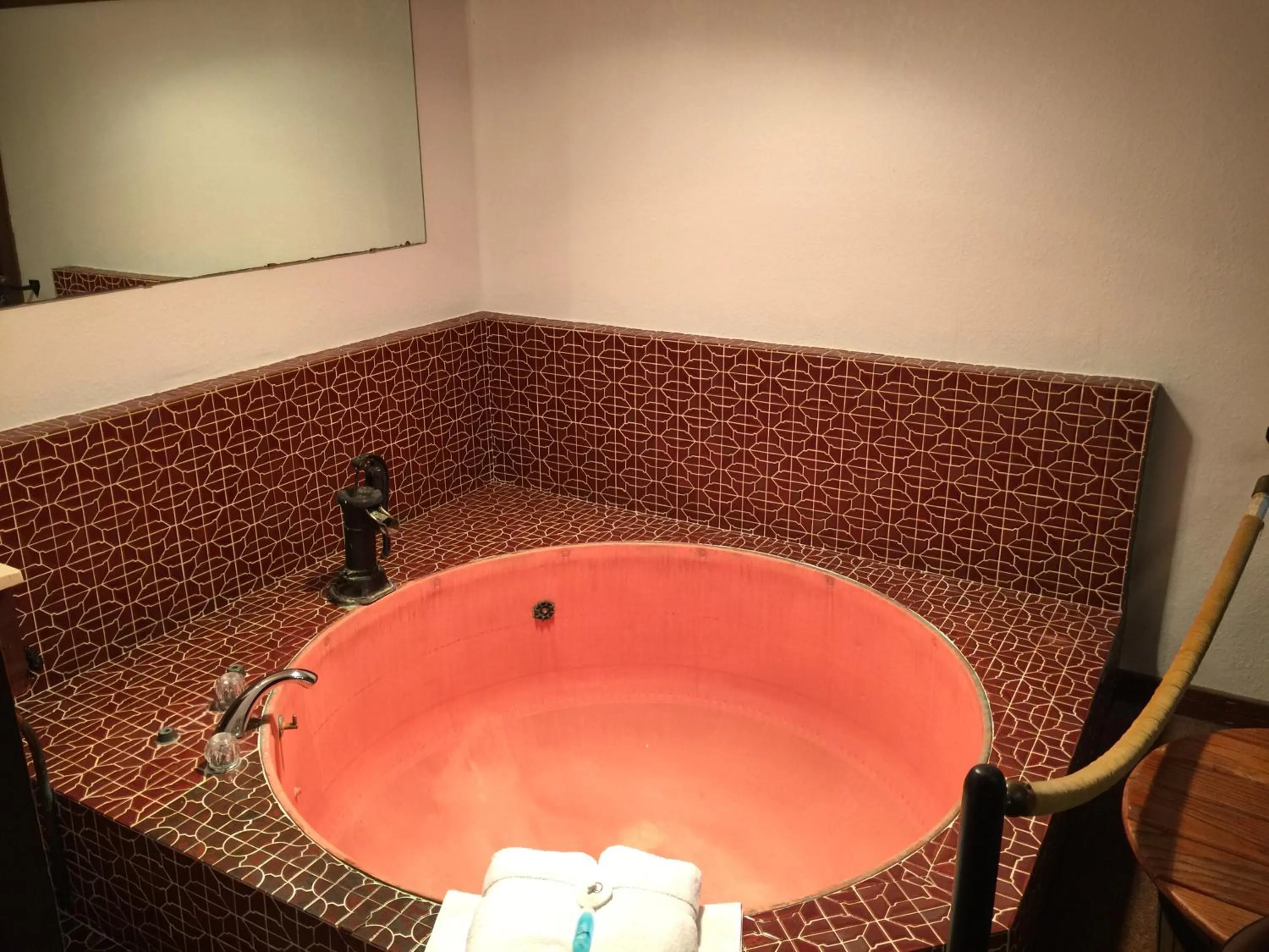 Hot Tub in Don Q Inn